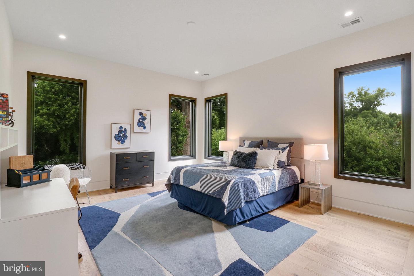 7816 GEORGETOWN PIKE, MCLEAN, Virginia 22102, 7 Bedrooms Bedrooms, ,6 BathroomsBathrooms,Residential,For sale,7816 GEORGETOWN PIKE,VAFX2276264 MLS # VAFX2276264 7816 GEORGETOWN PIKE, MCLEAN, Virginia 22102, 7 Bedrooms Bedrooms, ,6 BathroomsBathrooms,Residential,For sale,7816 GEORGETOWN PIKE,VAFX2276264 MLS # VAFX2276264