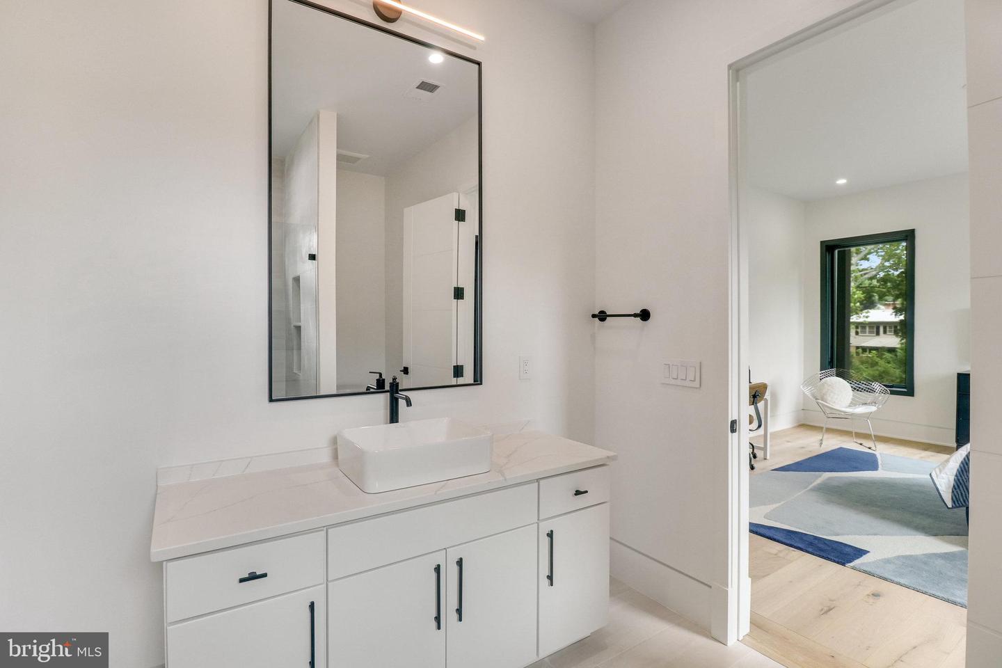 7816 GEORGETOWN PIKE, MCLEAN, Virginia 22102, 7 Bedrooms Bedrooms, ,6 BathroomsBathrooms,Residential,For sale,7816 GEORGETOWN PIKE,VAFX2276264 MLS # VAFX2276264 7816 GEORGETOWN PIKE, MCLEAN, Virginia 22102, 7 Bedrooms Bedrooms, ,6 BathroomsBathrooms,Residential,For sale,7816 GEORGETOWN PIKE,VAFX2276264 MLS # VAFX2276264