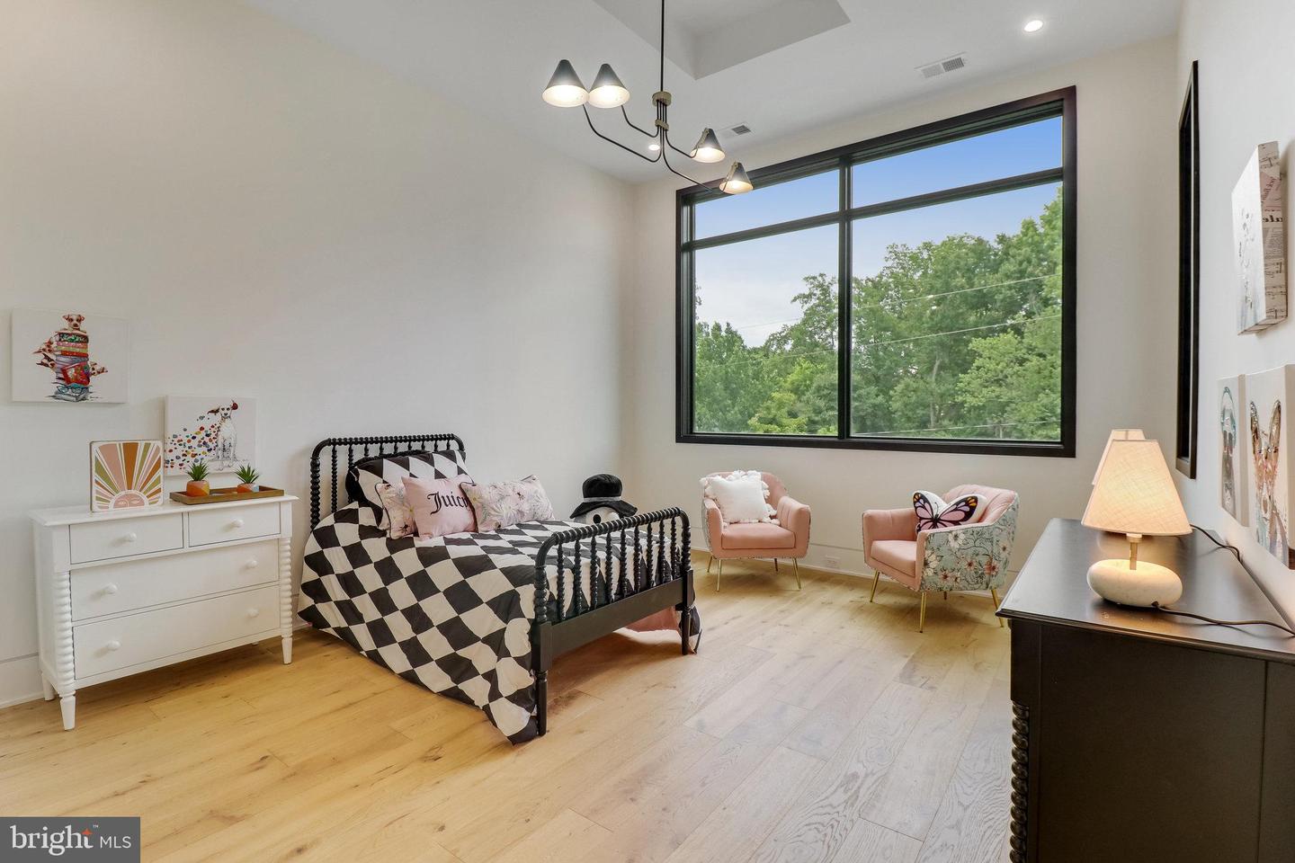 7816 GEORGETOWN PIKE, MCLEAN, Virginia 22102, 7 Bedrooms Bedrooms, ,6 BathroomsBathrooms,Residential,For sale,7816 GEORGETOWN PIKE,VAFX2276264 MLS # VAFX2276264 7816 GEORGETOWN PIKE, MCLEAN, Virginia 22102, 7 Bedrooms Bedrooms, ,6 BathroomsBathrooms,Residential,For sale,7816 GEORGETOWN PIKE,VAFX2276264 MLS # VAFX2276264