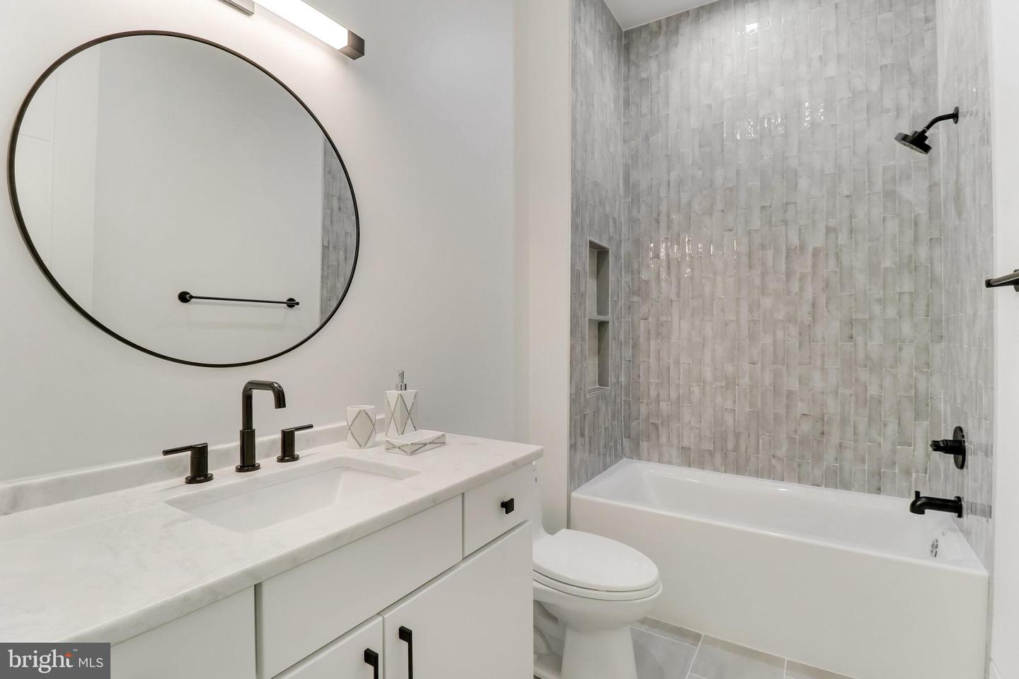 7816 GEORGETOWN PIKE, MCLEAN, Virginia 22102, 7 Bedrooms Bedrooms, ,6 BathroomsBathrooms,Residential,For sale,7816 GEORGETOWN PIKE,VAFX2276264 MLS # VAFX2276264 7816 GEORGETOWN PIKE, MCLEAN, Virginia 22102, 7 Bedrooms Bedrooms, ,6 BathroomsBathrooms,Residential,For sale,7816 GEORGETOWN PIKE,VAFX2276264 MLS # VAFX2276264