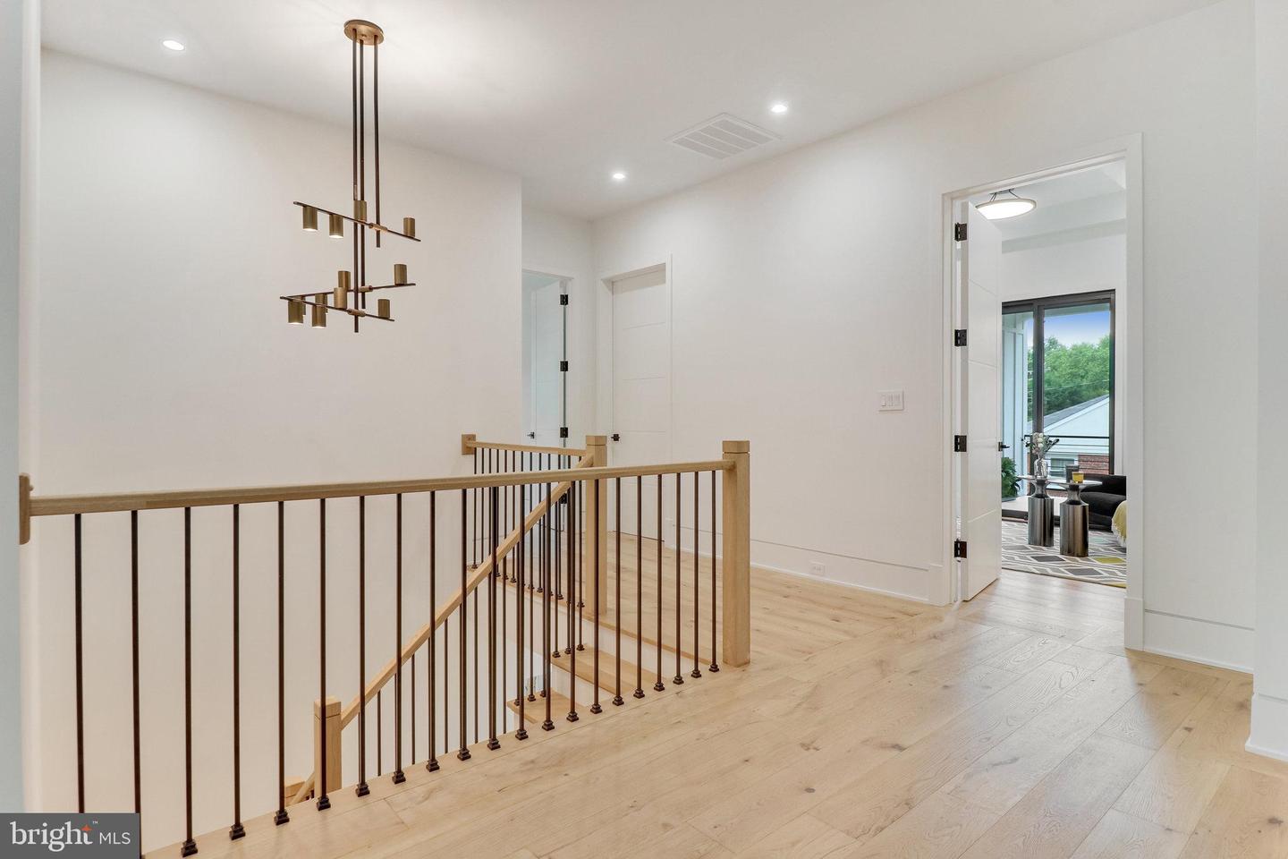 7816 GEORGETOWN PIKE, MCLEAN, Virginia 22102, 7 Bedrooms Bedrooms, ,6 BathroomsBathrooms,Residential,For sale,7816 GEORGETOWN PIKE,VAFX2276264 MLS # VAFX2276264 7816 GEORGETOWN PIKE, MCLEAN, Virginia 22102, 7 Bedrooms Bedrooms, ,6 BathroomsBathrooms,Residential,For sale,7816 GEORGETOWN PIKE,VAFX2276264 MLS # VAFX2276264