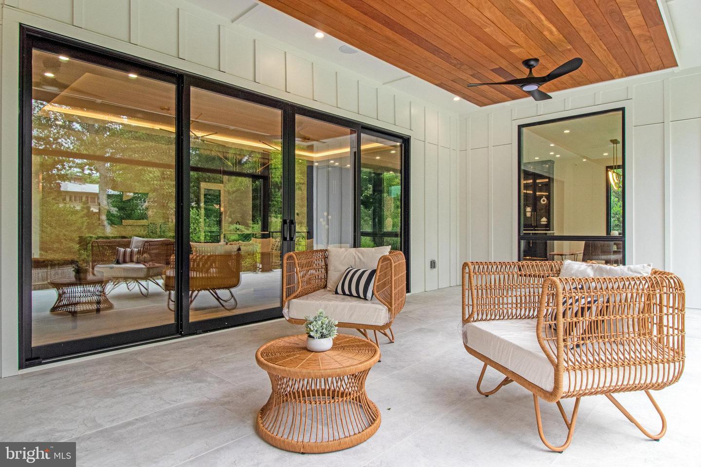 7816 GEORGETOWN PIKE, MCLEAN, Virginia 22102, 7 Bedrooms Bedrooms, ,6 BathroomsBathrooms,Residential,For sale,7816 GEORGETOWN PIKE,VAFX2276264 MLS # VAFX2276264 7816 GEORGETOWN PIKE, MCLEAN, Virginia 22102, 7 Bedrooms Bedrooms, ,6 BathroomsBathrooms,Residential,For sale,7816 GEORGETOWN PIKE,VAFX2276264 MLS # VAFX2276264