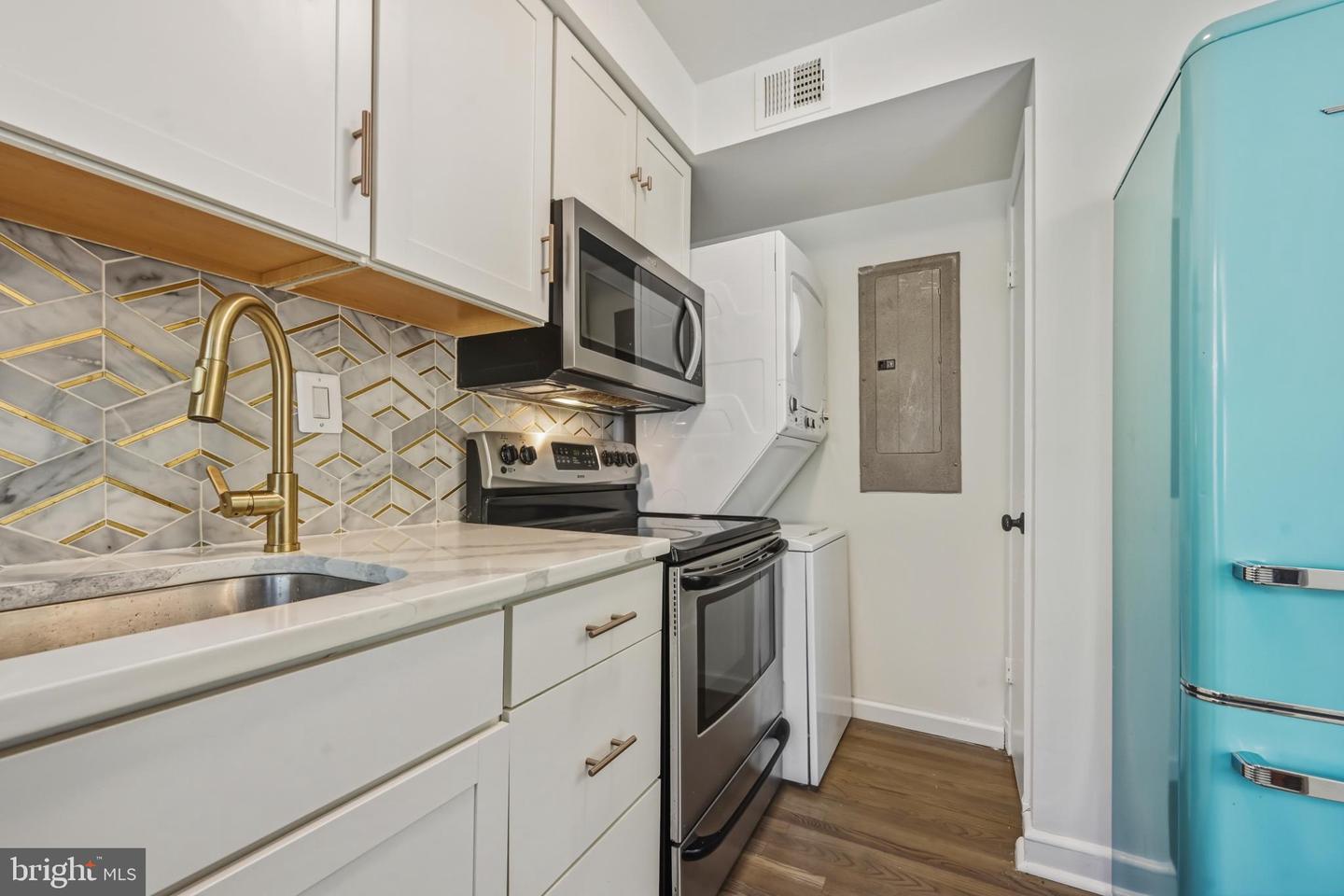 2110 SUITLAND TER SE, WASHINGTON, District Of Columbia 20020, 1 Bedroom Bedrooms, 2 Rooms Rooms,1 BathroomBathrooms,Residential,For sale,2110 SUITLAND TER SE,DCDC2229092 MLS # DCDC2229092 2110 SUITLAND TER SE, WASHINGTON, District Of Columbia 20020, 1 Bedroom Bedrooms, 2 Rooms Rooms,1 BathroomBathrooms,Residential,For sale,2110 SUITLAND TER SE,DCDC2229092 MLS # DCDC2229092