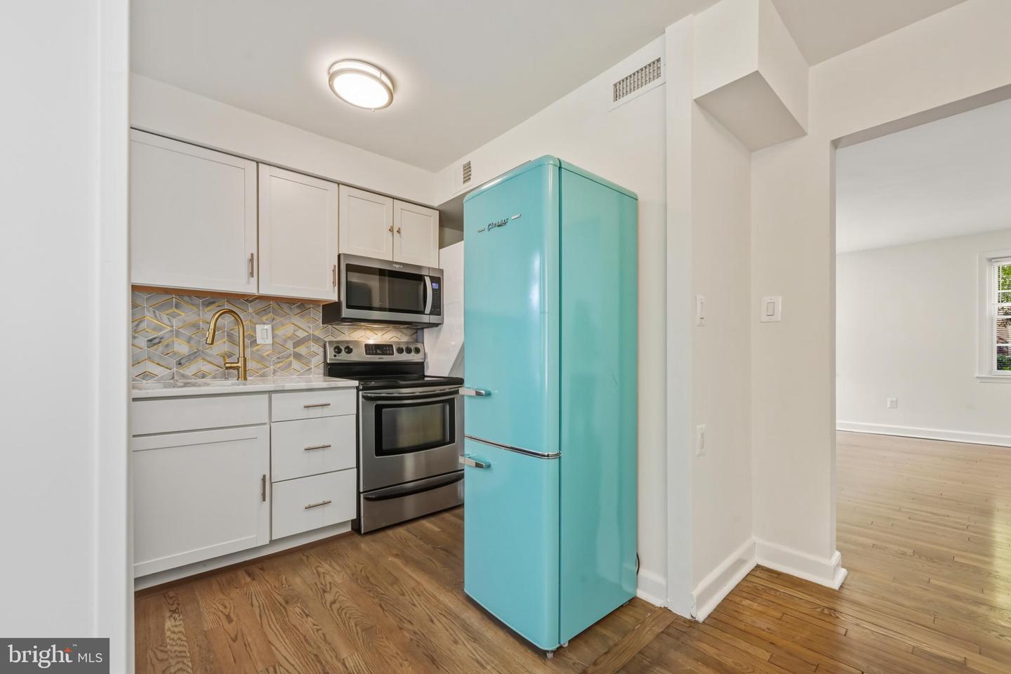 2110 SUITLAND TER SE, WASHINGTON, District Of Columbia 20020, 1 Bedroom Bedrooms, 2 Rooms Rooms,1 BathroomBathrooms,Residential,For sale,2110 SUITLAND TER SE,DCDC2229092 MLS # DCDC2229092 2110 SUITLAND TER SE, WASHINGTON, District Of Columbia 20020, 1 Bedroom Bedrooms, 2 Rooms Rooms,1 BathroomBathrooms,Residential,For sale,2110 SUITLAND TER SE,DCDC2229092 MLS # DCDC2229092