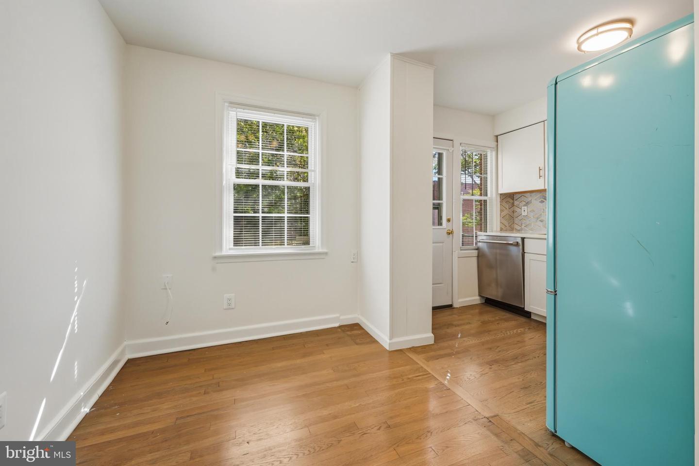 2110 SUITLAND TER SE, WASHINGTON, District Of Columbia 20020, 1 Bedroom Bedrooms, 2 Rooms Rooms,1 BathroomBathrooms,Residential,For sale,2110 SUITLAND TER SE,DCDC2229092 MLS # DCDC2229092 2110 SUITLAND TER SE, WASHINGTON, District Of Columbia 20020, 1 Bedroom Bedrooms, 2 Rooms Rooms,1 BathroomBathrooms,Residential,For sale,2110 SUITLAND TER SE,DCDC2229092 MLS # DCDC2229092