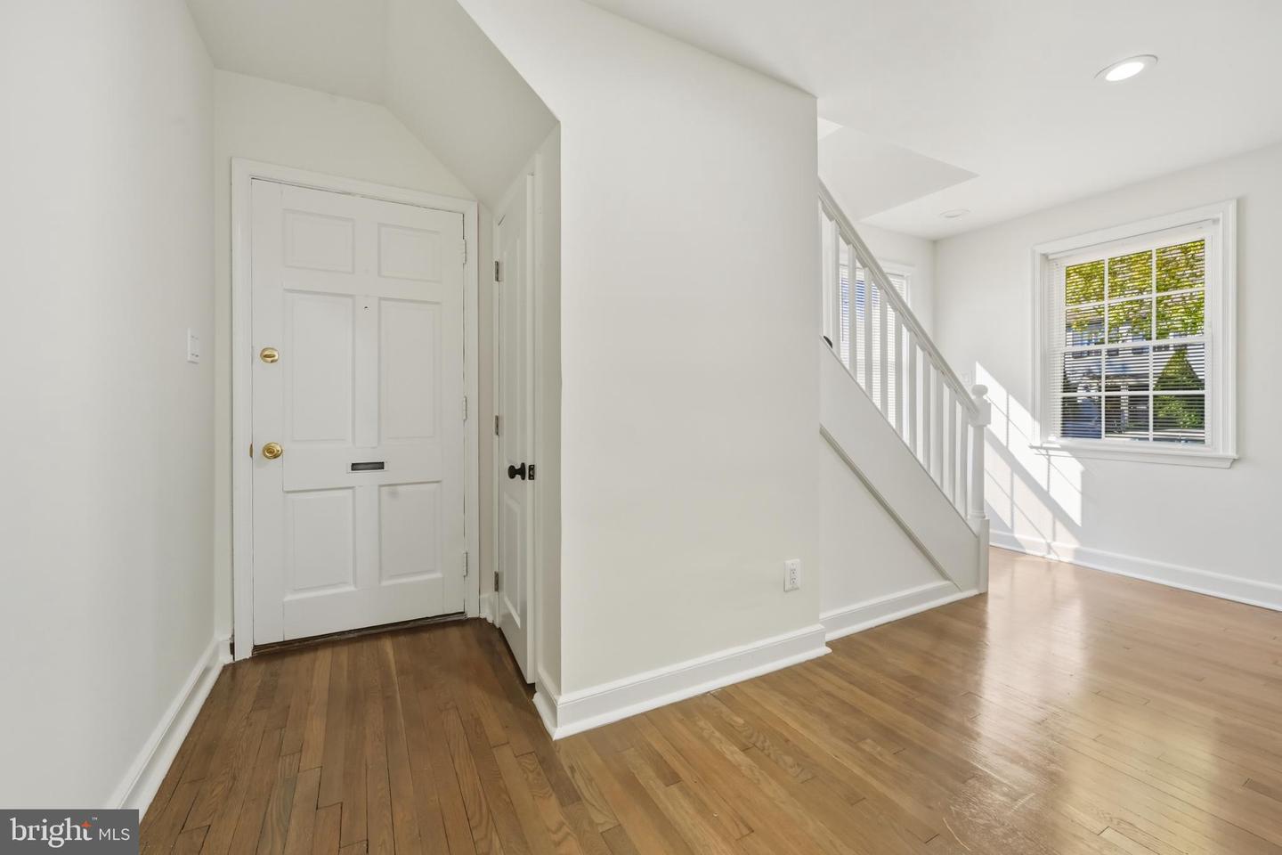 2110 SUITLAND TER SE, WASHINGTON, District Of Columbia 20020, 1 Bedroom Bedrooms, 2 Rooms Rooms,1 BathroomBathrooms,Residential,For sale,2110 SUITLAND TER SE,DCDC2229092 MLS # DCDC2229092 2110 SUITLAND TER SE, WASHINGTON, District Of Columbia 20020, 1 Bedroom Bedrooms, 2 Rooms Rooms,1 BathroomBathrooms,Residential,For sale,2110 SUITLAND TER SE,DCDC2229092 MLS # DCDC2229092