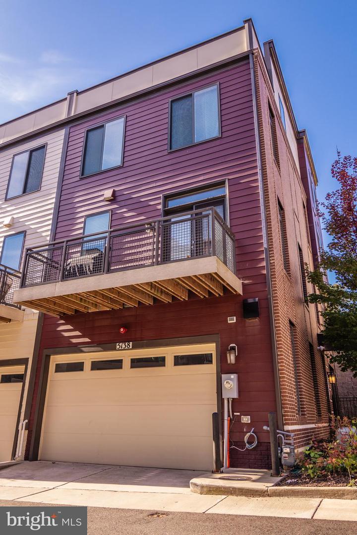 5138 CARTERS LN, ALEXANDRIA, Virginia 22311, 3 Bedrooms Bedrooms, ,3 BathroomsBathrooms,Residential,For sale,5138 CARTERS LN,VAAX2051146 MLS # VAAX2051146