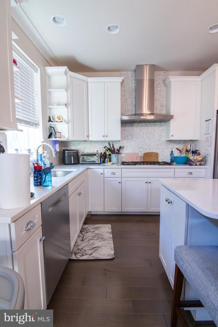 5138 CARTERS LN, ALEXANDRIA, Virginia 22311, 3 Bedrooms Bedrooms, ,3 BathroomsBathrooms,Residential,For sale,5138 CARTERS LN,VAAX2051146 MLS # VAAX2051146