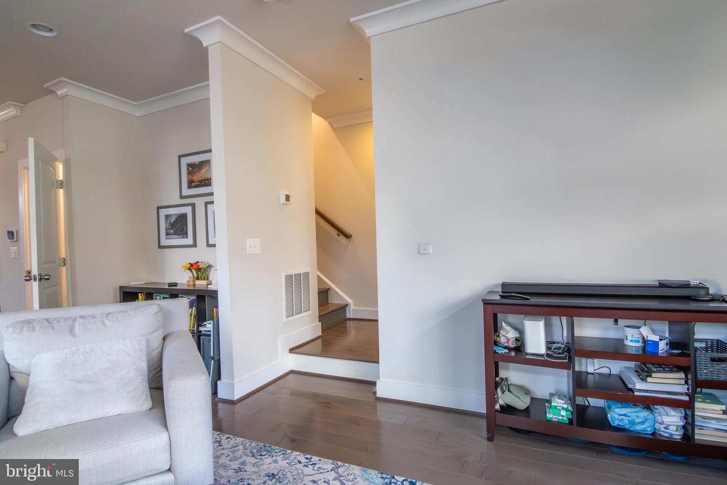 5138 CARTERS LN, ALEXANDRIA, Virginia 22311, 3 Bedrooms Bedrooms, ,3 BathroomsBathrooms,Residential,For sale,5138 CARTERS LN,VAAX2051146 MLS # VAAX2051146