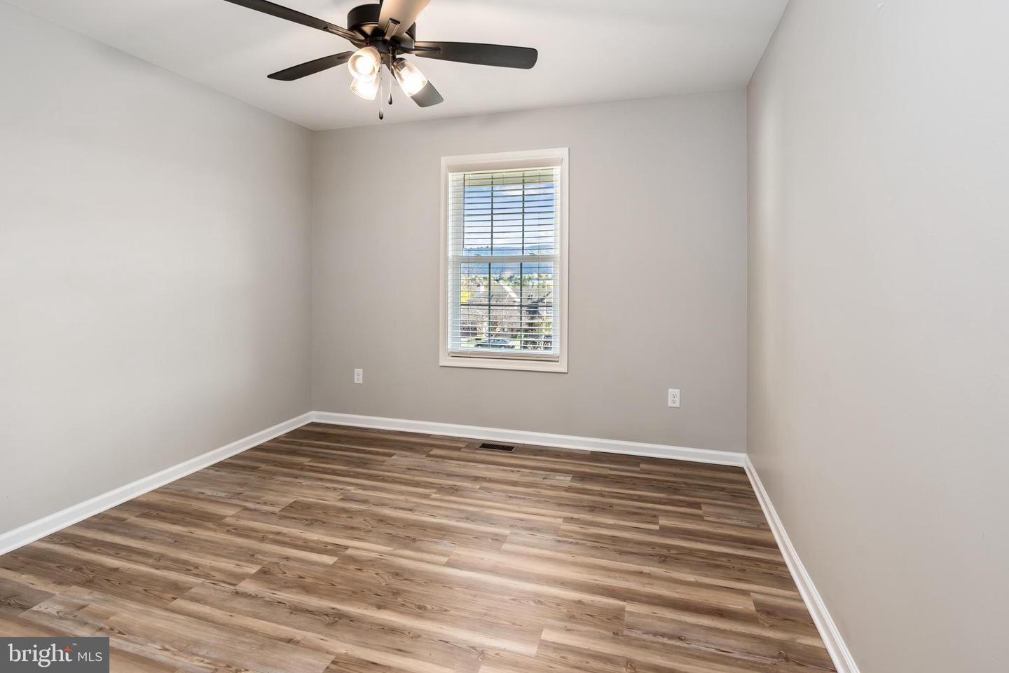 420 ROLAND, WOODSTOCK, Virginia 22664, 3 Bedrooms Bedrooms, ,2 BathroomsBathrooms,Residential,For sale,420 ROLAND,VASH2012850 MLS # VASH2012850 420 ROLAND, WOODSTOCK, Virginia 22664, 3 Bedrooms Bedrooms, ,2 BathroomsBathrooms,Residential,For sale,420 ROLAND,VASH2012850 MLS # VASH2012850