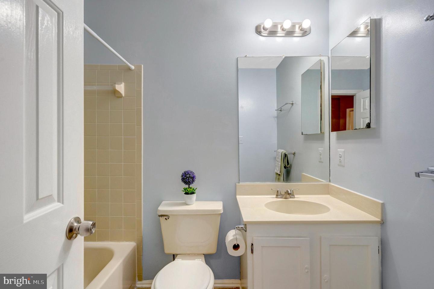 6001 CREEKSTONE LN, CENTREVILLE, Virginia 20120, 4 Bedrooms Bedrooms, ,3 BathroomsBathrooms,Residential,For sale,6001 CREEKSTONE LN,VAFX2276074 MLS # VAFX2276074 6001 CREEKSTONE LN, CENTREVILLE, Virginia 20120, 4 Bedrooms Bedrooms, ,3 BathroomsBathrooms,Residential,For sale,6001 CREEKSTONE LN,VAFX2276074 MLS # VAFX2276074