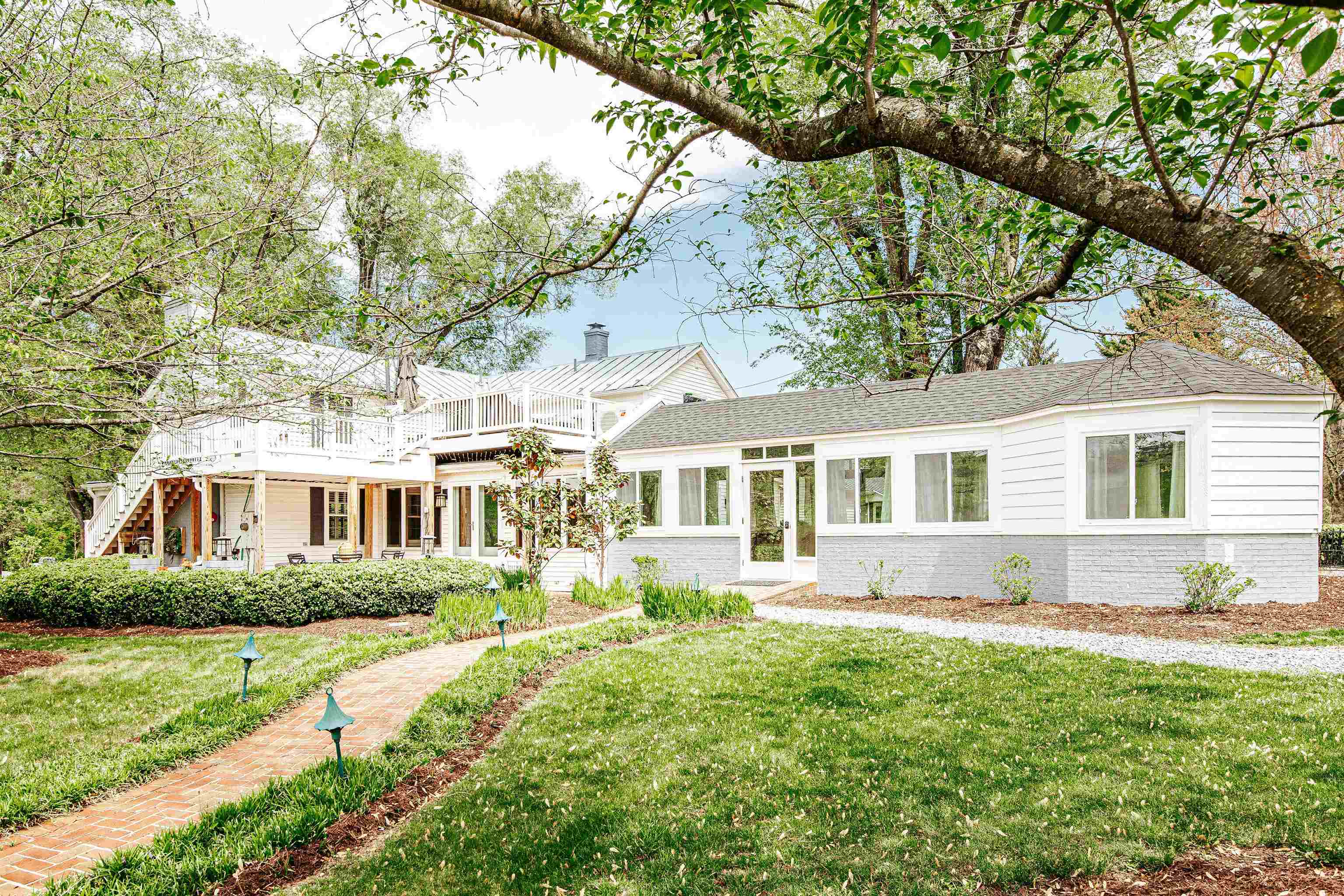 1329 COMMERCE RD, STAUNTON, Virginia 24401, ,Commercial,1329 COMMERCE RD,670480 MLS # 670480 1329 COMMERCE RD, STAUNTON, Virginia 24401, ,Commercial,1329 COMMERCE RD,670480 MLS # 670480