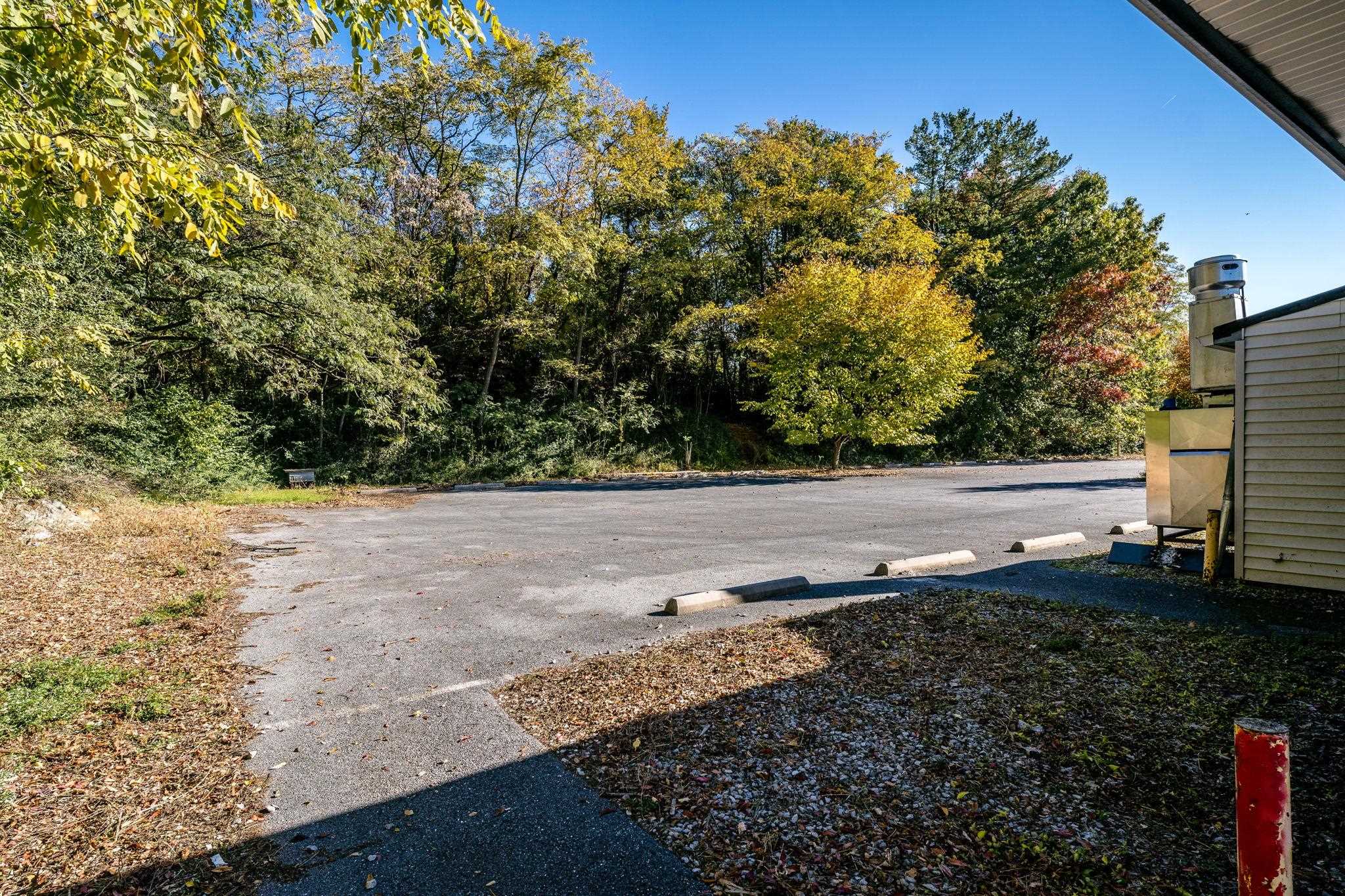 2323 WEST MAIN ST, WAYNESBORO, Virginia 22980, ,Commercial,2323 WEST MAIN ST,670487 MLS # 670487