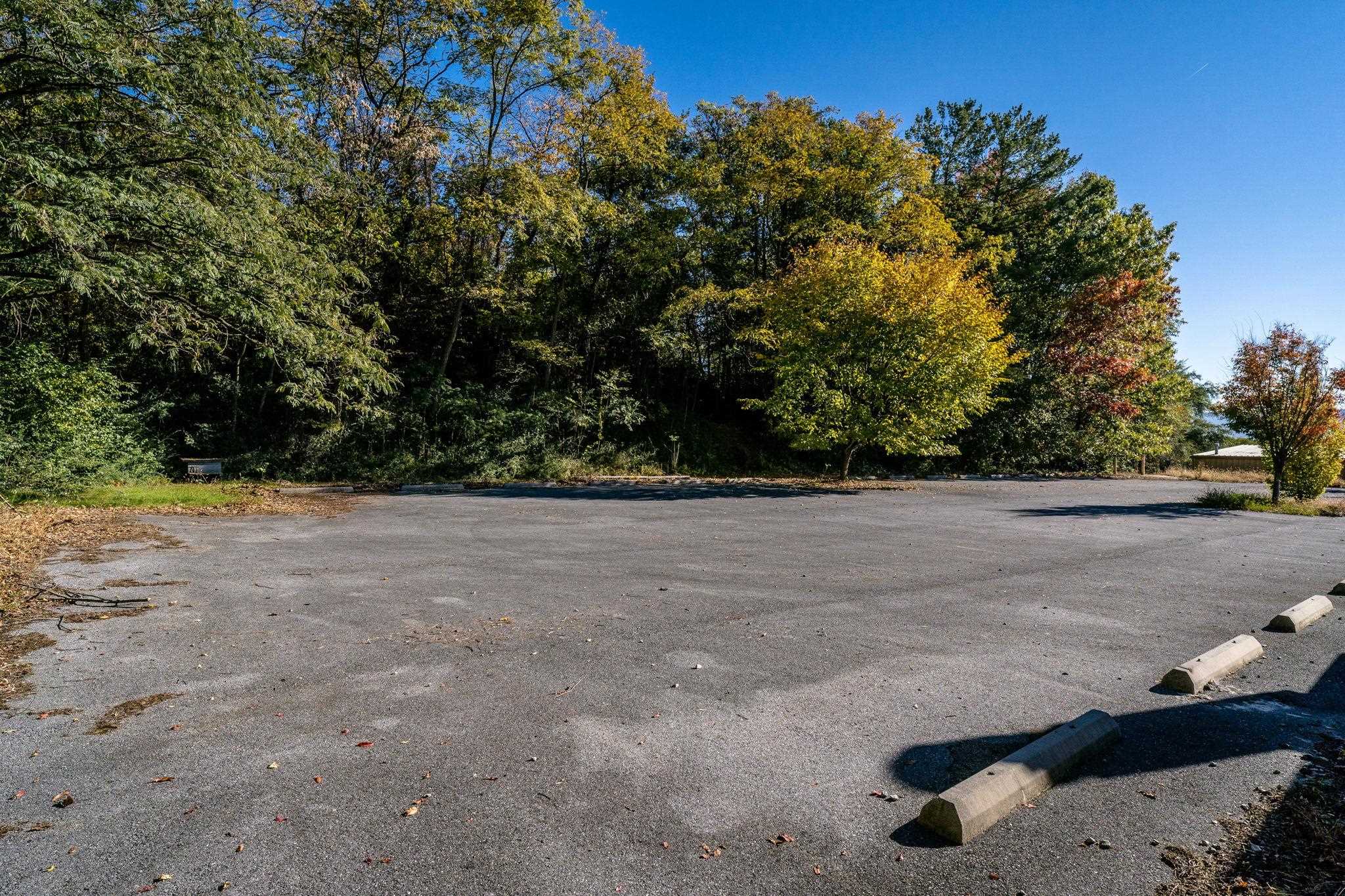 2323 WEST MAIN ST, WAYNESBORO, Virginia 22980, ,Commercial,2323 WEST MAIN ST,670487 MLS # 670487