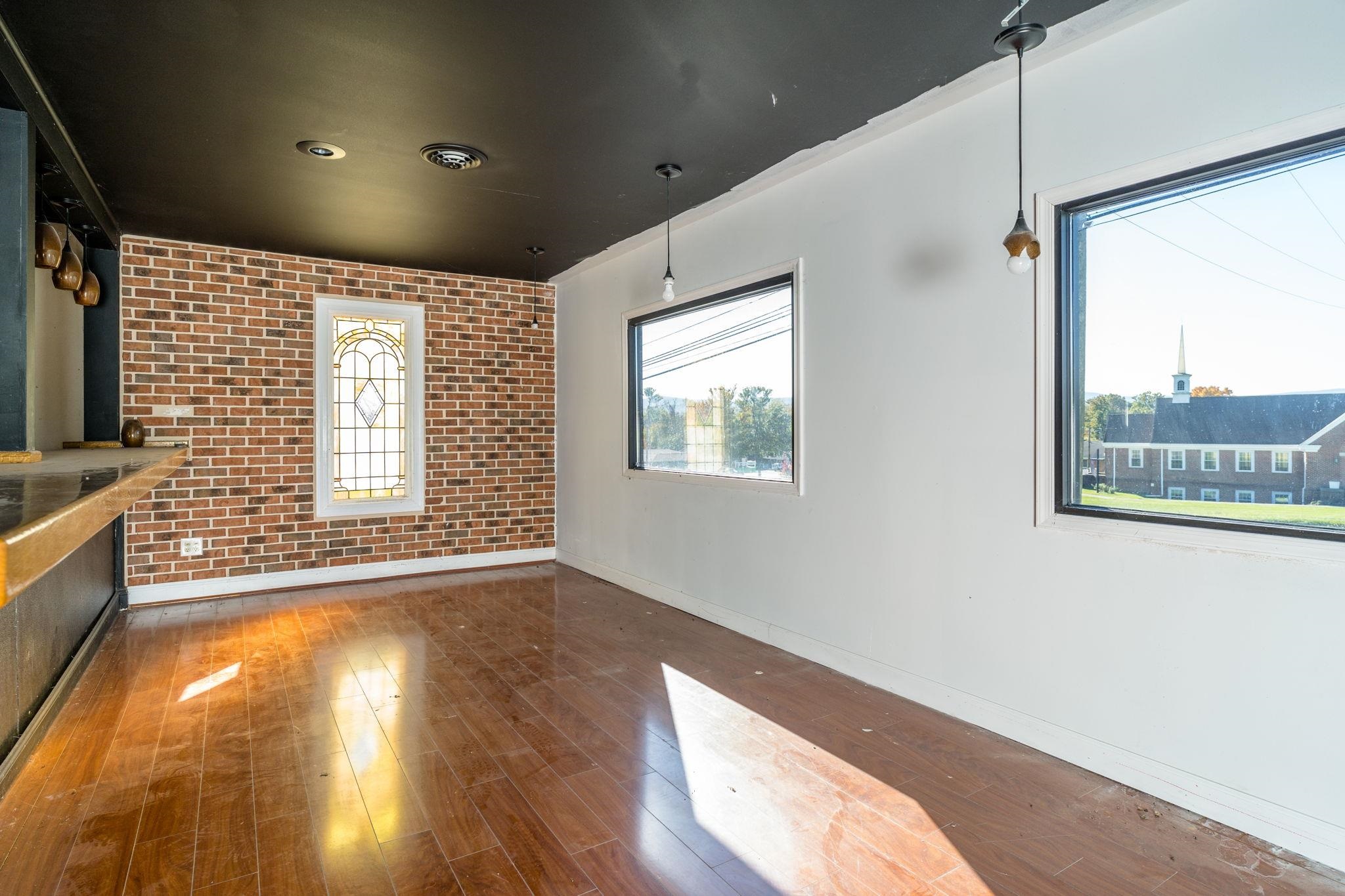 2323 WEST MAIN ST, WAYNESBORO, Virginia 22980, ,Commercial,2323 WEST MAIN ST,670487 MLS # 670487