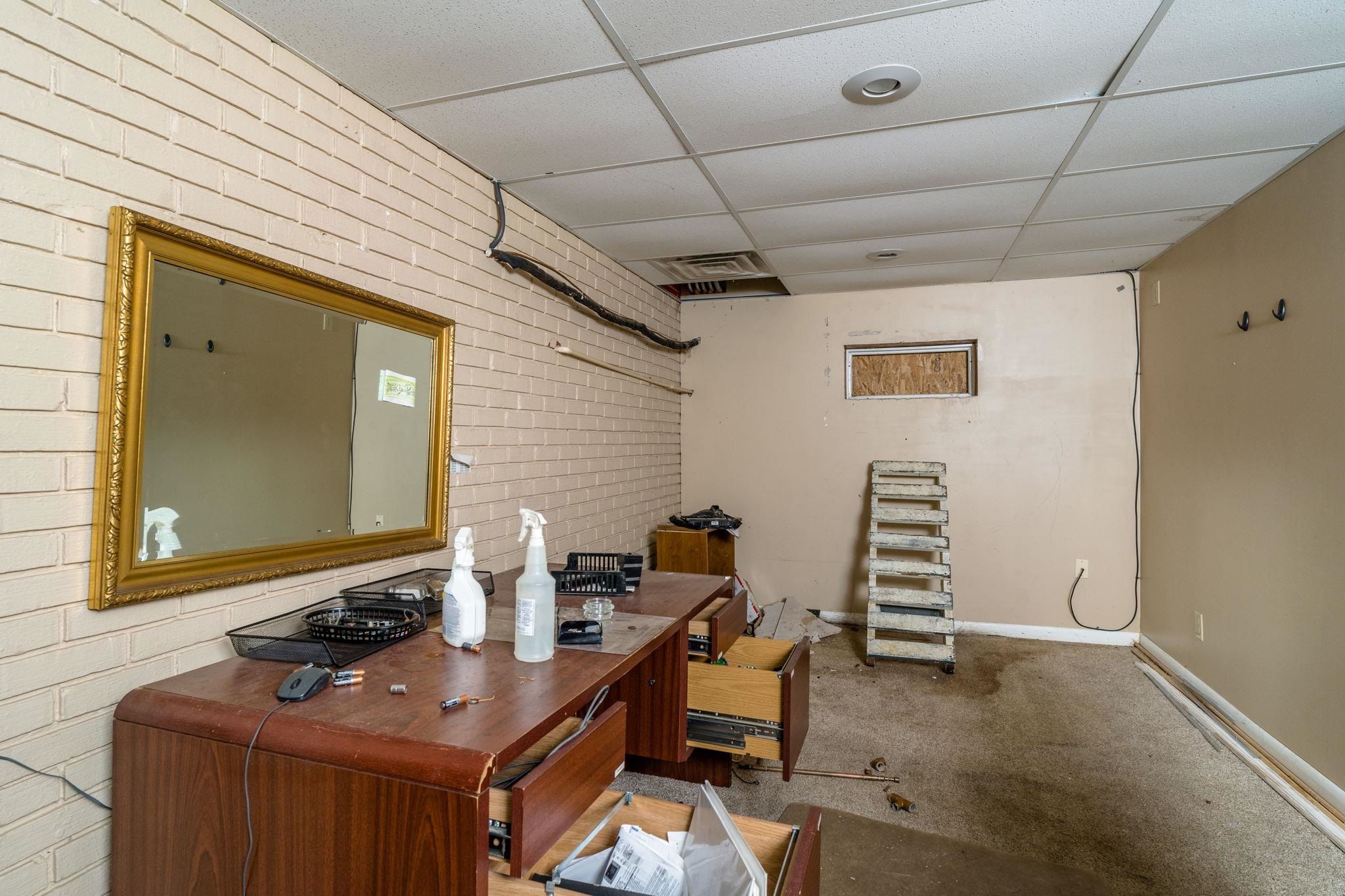 2323 WEST MAIN ST, WAYNESBORO, Virginia 22980, ,Commercial,2323 WEST MAIN ST,670487 MLS # 670487