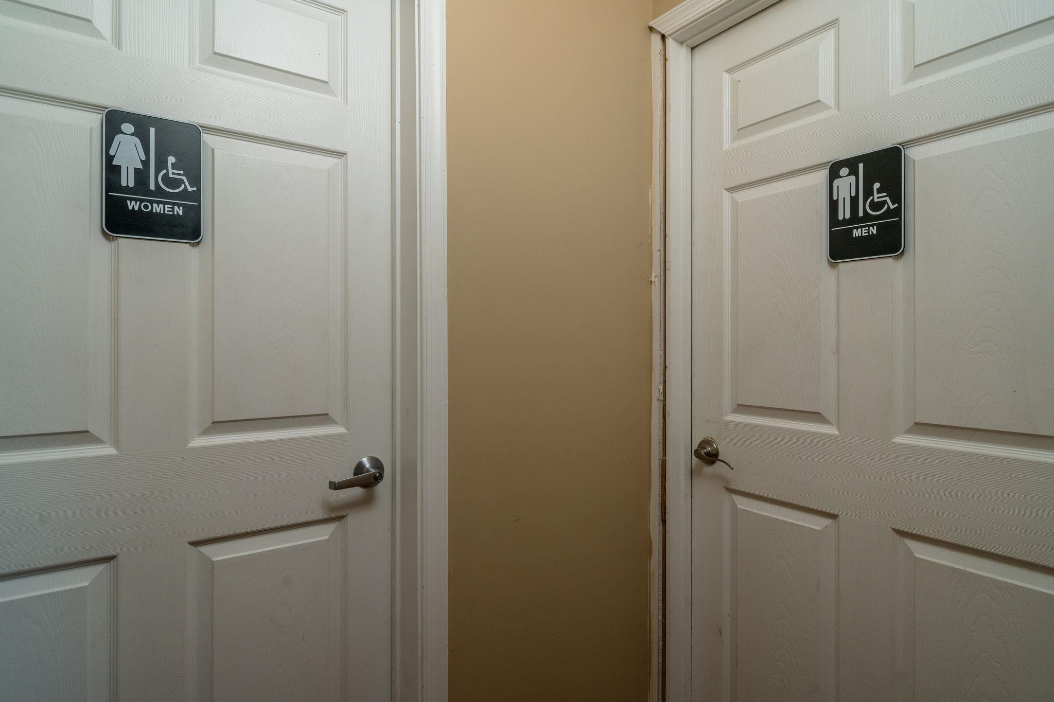 2323 WEST MAIN ST, WAYNESBORO, Virginia 22980, ,Commercial,2323 WEST MAIN ST,670487 MLS # 670487