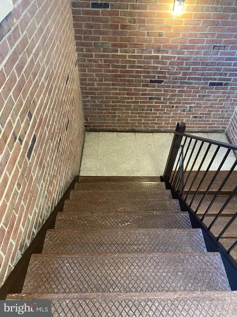 210 E BROAD ST, FALLS CHURCH, Virginia 22046, ,Land,For sale,210 E BROAD ST,VAFA2003398 MLS # VAFA2003398 210 E BROAD ST, FALLS CHURCH, Virginia 22046, ,Land,For sale,210 E BROAD ST,VAFA2003398 MLS # VAFA2003398