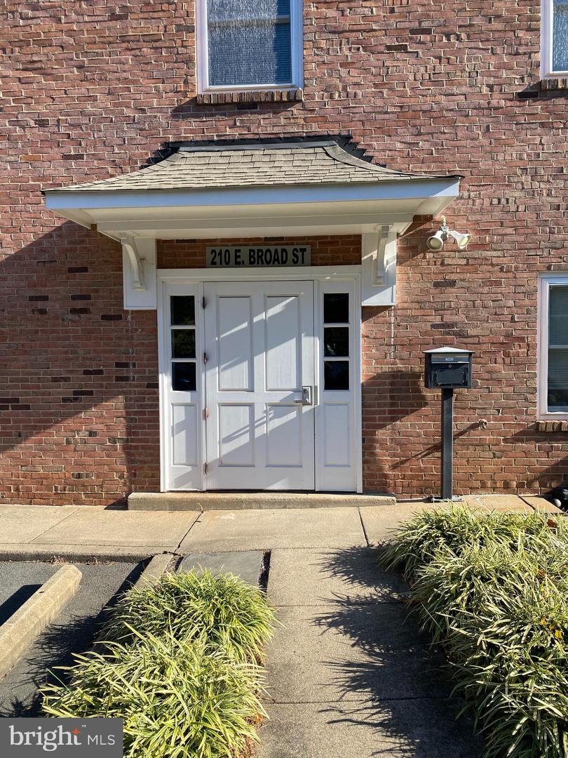 210 E BROAD ST, FALLS CHURCH, Virginia 22046, ,Land,For sale,210 E BROAD ST,VAFA2003398 MLS # VAFA2003398 210 E BROAD ST, FALLS CHURCH, Virginia 22046, ,Land,For sale,210 E BROAD ST,VAFA2003398 MLS # VAFA2003398