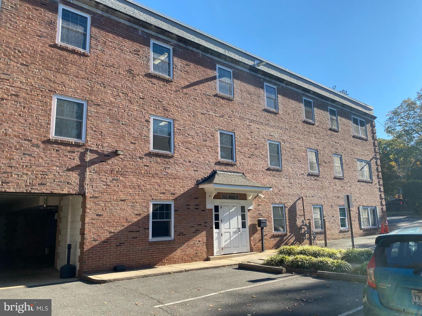 210 E BROAD ST, FALLS CHURCH, Virginia 22046, ,Land,For sale,210 E BROAD ST,VAFA2003398 MLS # VAFA2003398 210 E BROAD ST, FALLS CHURCH, Virginia 22046, ,Land,For sale,210 E BROAD ST,VAFA2003398 MLS # VAFA2003398