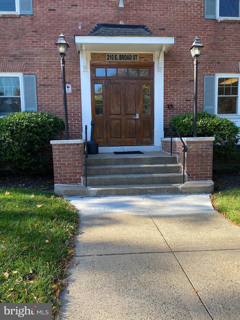210 E BROAD ST, FALLS CHURCH, Virginia 22046, ,Land,For sale,210 E BROAD ST,VAFA2003398 MLS # VAFA2003398 210 E BROAD ST, FALLS CHURCH, Virginia 22046, ,Land,For sale,210 E BROAD ST,VAFA2003398 MLS # VAFA2003398