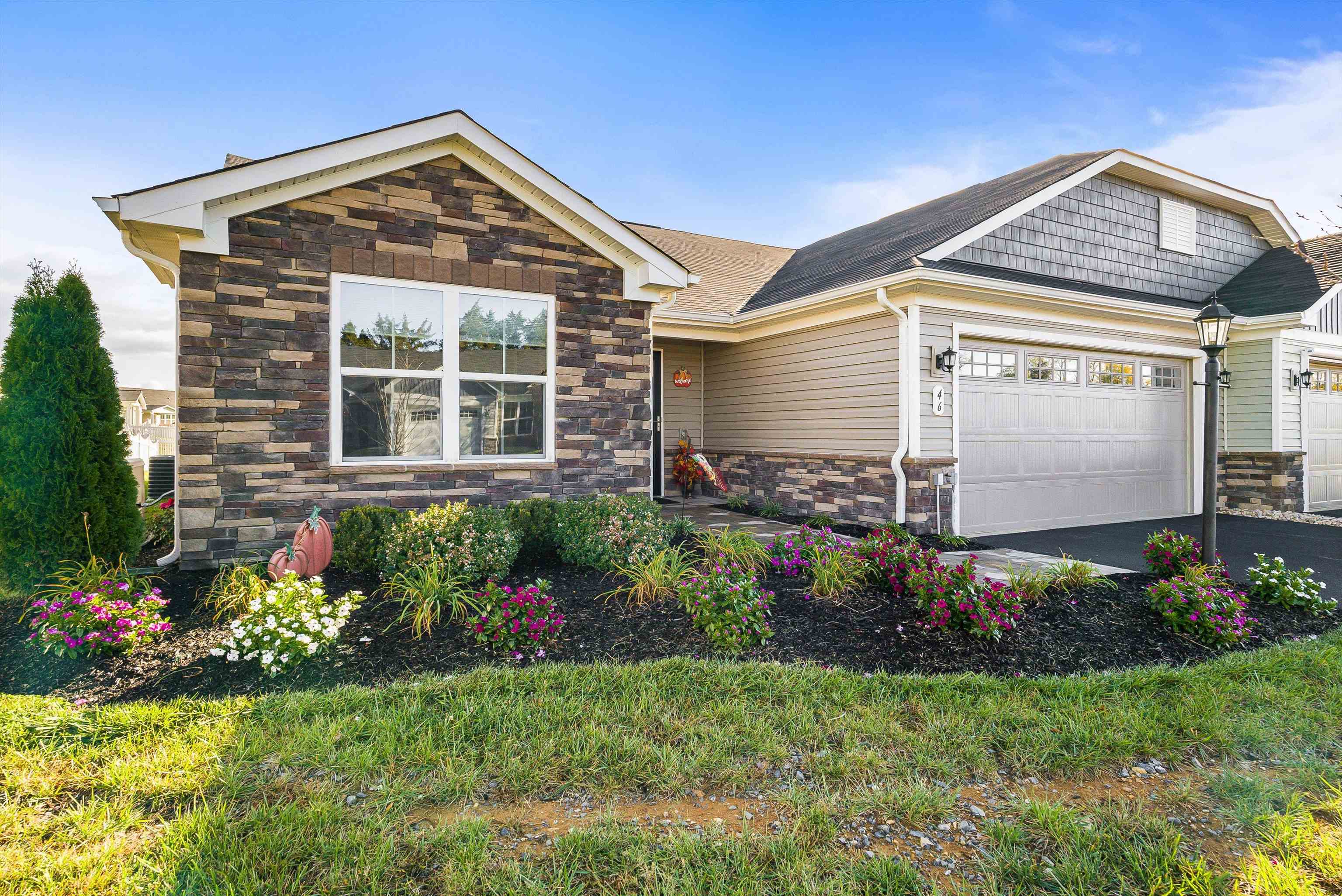 46 SOUTH PEAK DR, MCGAHEYSVILLE, Virginia 22840, 3 Bedrooms Bedrooms, ,2 BathroomsBathrooms,Residential,46 SOUTH PEAK DR,670492 MLS # 670492 46 SOUTH PEAK DR, MCGAHEYSVILLE, Virginia 22840, 3 Bedrooms Bedrooms, ,2 BathroomsBathrooms,Residential,46 SOUTH PEAK DR,670492 MLS # 670492