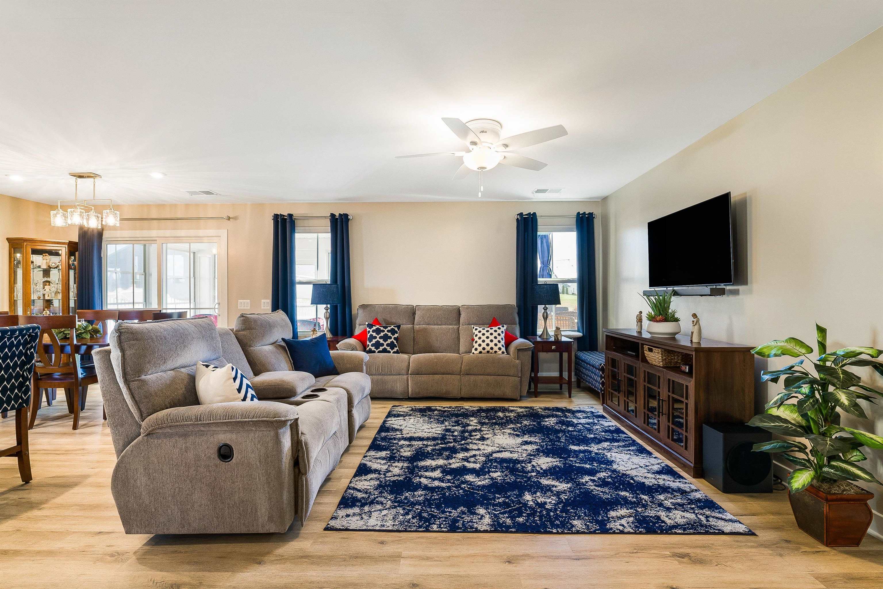 46 SOUTH PEAK DR, MCGAHEYSVILLE, Virginia 22840, 3 Bedrooms Bedrooms, ,2 BathroomsBathrooms,Residential,46 SOUTH PEAK DR,670492 MLS # 670492 46 SOUTH PEAK DR, MCGAHEYSVILLE, Virginia 22840, 3 Bedrooms Bedrooms, ,2 BathroomsBathrooms,Residential,46 SOUTH PEAK DR,670492 MLS # 670492