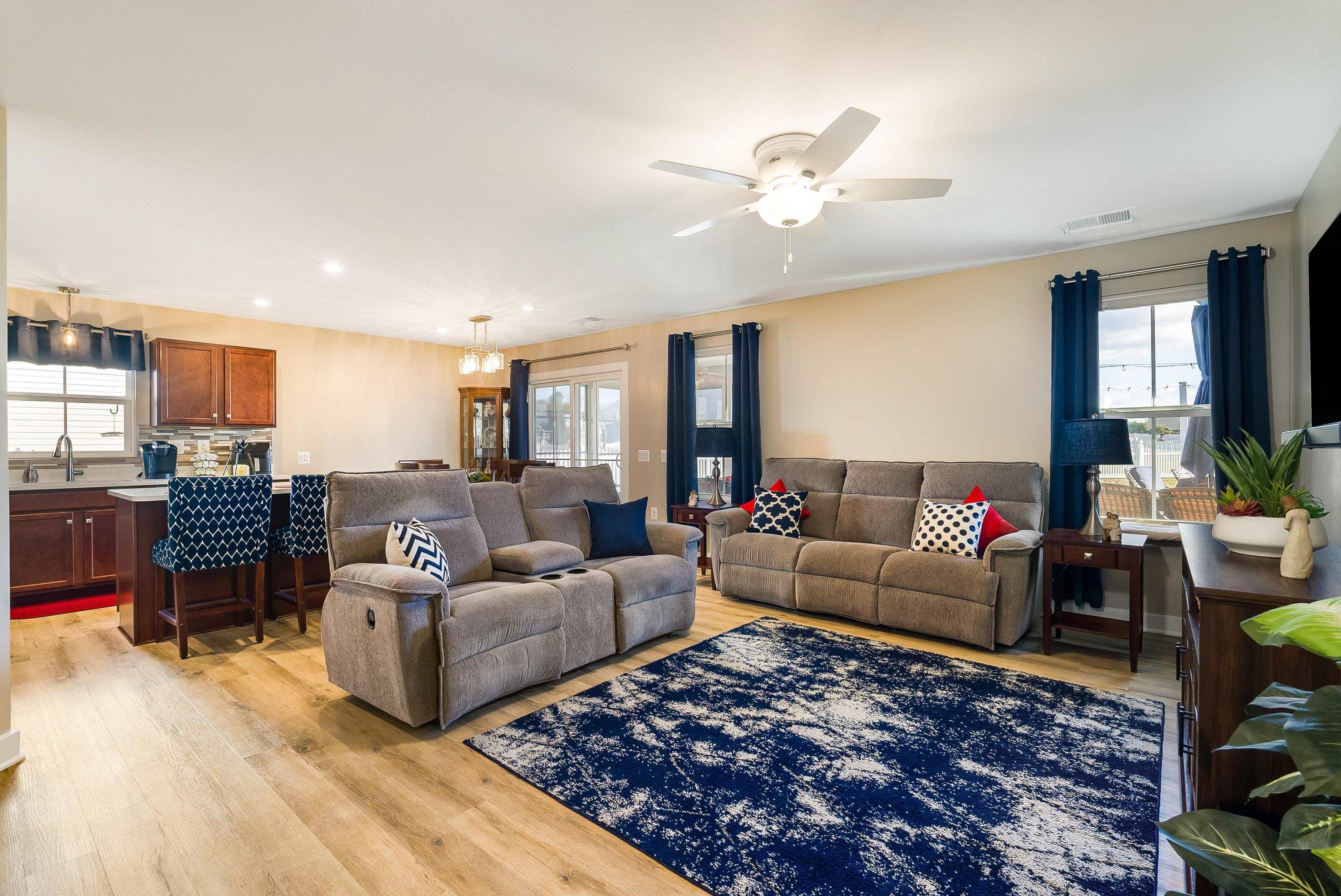 46 SOUTH PEAK DR, MCGAHEYSVILLE, Virginia 22840, 3 Bedrooms Bedrooms, ,2 BathroomsBathrooms,Residential,46 SOUTH PEAK DR,670492 MLS # 670492 46 SOUTH PEAK DR, MCGAHEYSVILLE, Virginia 22840, 3 Bedrooms Bedrooms, ,2 BathroomsBathrooms,Residential,46 SOUTH PEAK DR,670492 MLS # 670492