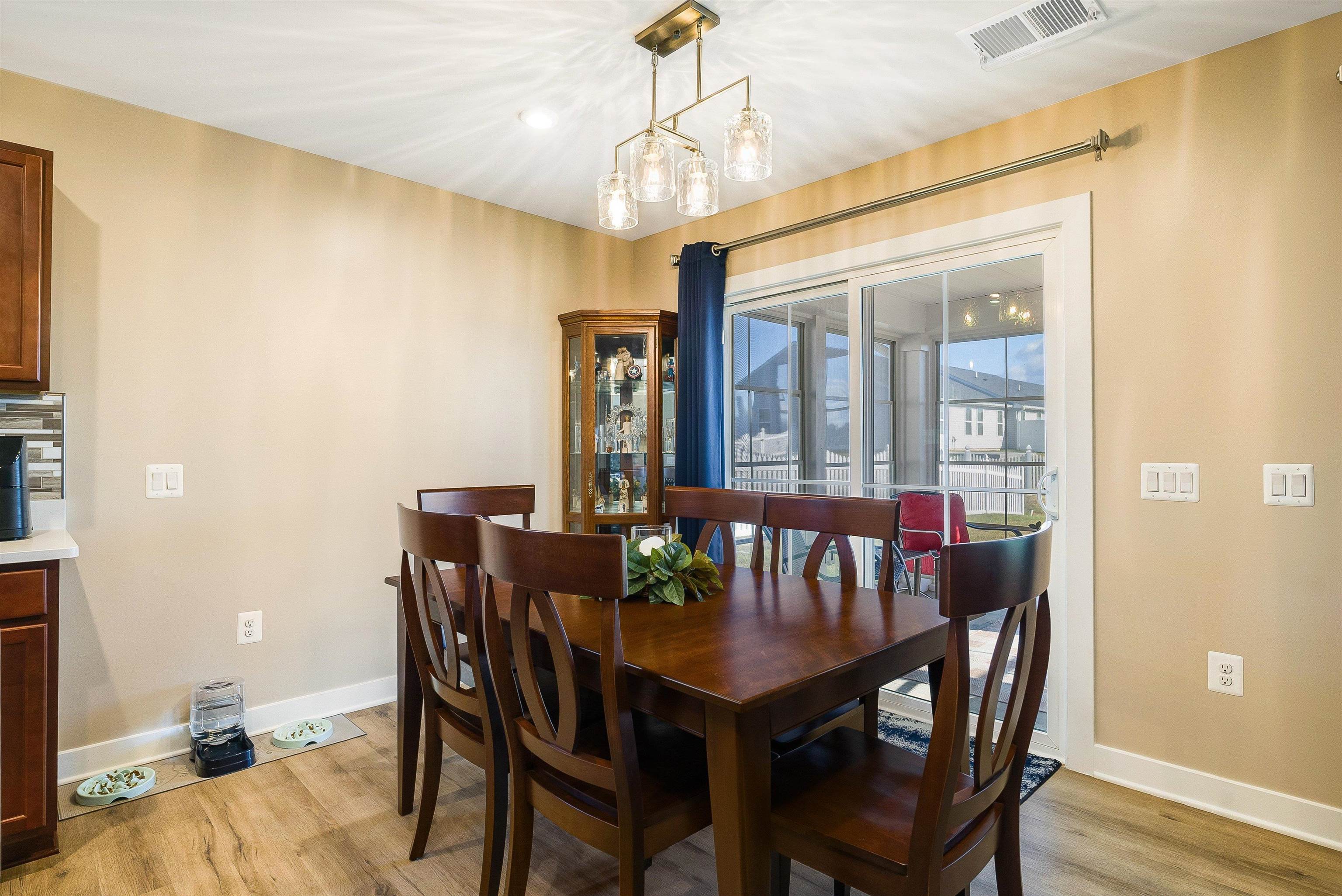 46 SOUTH PEAK DR, MCGAHEYSVILLE, Virginia 22840, 3 Bedrooms Bedrooms, ,2 BathroomsBathrooms,Residential,46 SOUTH PEAK DR,670492 MLS # 670492 46 SOUTH PEAK DR, MCGAHEYSVILLE, Virginia 22840, 3 Bedrooms Bedrooms, ,2 BathroomsBathrooms,Residential,46 SOUTH PEAK DR,670492 MLS # 670492