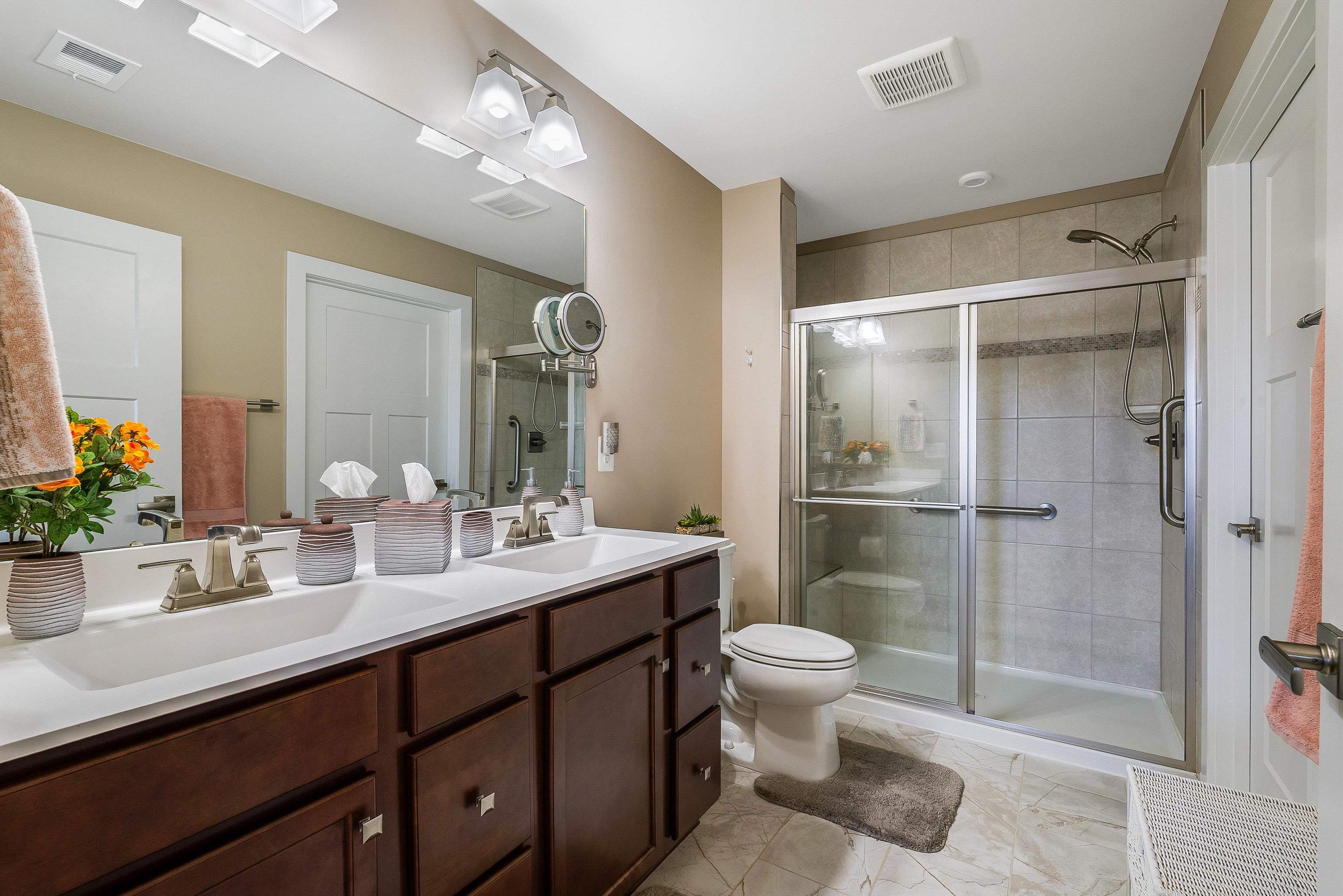 46 SOUTH PEAK DR, MCGAHEYSVILLE, Virginia 22840, 3 Bedrooms Bedrooms, ,2 BathroomsBathrooms,Residential,46 SOUTH PEAK DR,670492 MLS # 670492 46 SOUTH PEAK DR, MCGAHEYSVILLE, Virginia 22840, 3 Bedrooms Bedrooms, ,2 BathroomsBathrooms,Residential,46 SOUTH PEAK DR,670492 MLS # 670492