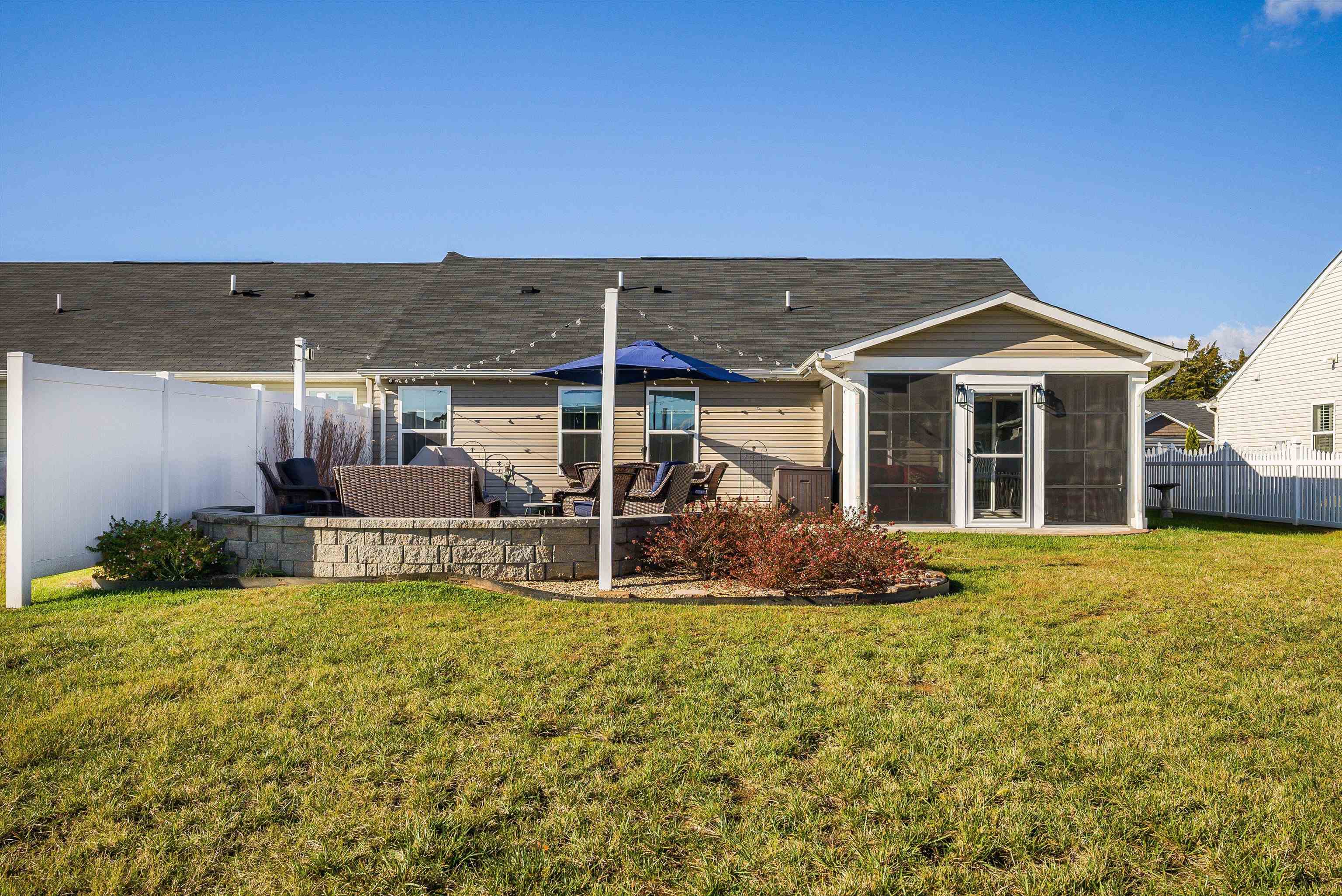 46 SOUTH PEAK DR, MCGAHEYSVILLE, Virginia 22840, 3 Bedrooms Bedrooms, ,2 BathroomsBathrooms,Residential,46 SOUTH PEAK DR,670492 MLS # 670492 46 SOUTH PEAK DR, MCGAHEYSVILLE, Virginia 22840, 3 Bedrooms Bedrooms, ,2 BathroomsBathrooms,Residential,46 SOUTH PEAK DR,670492 MLS # 670492