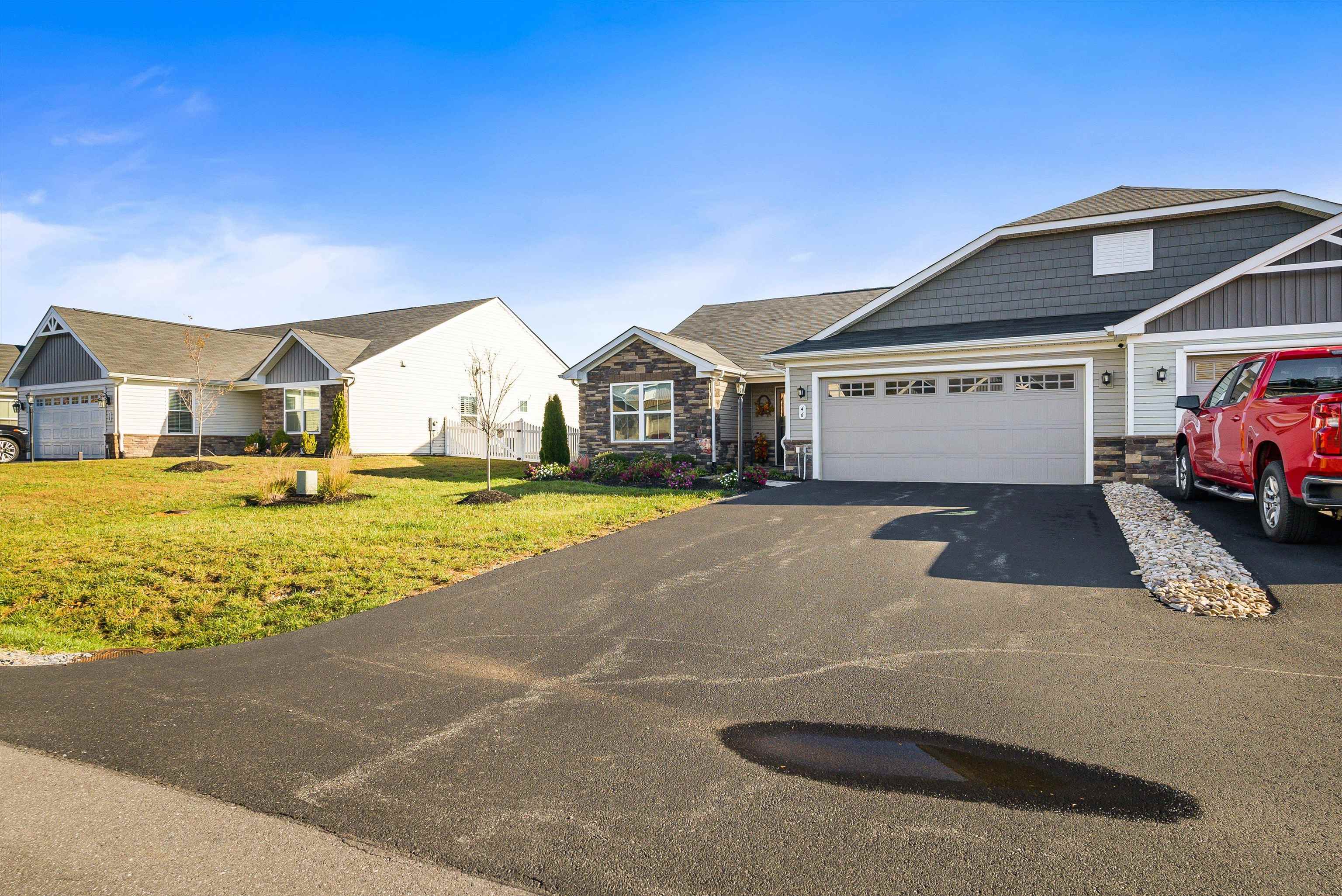 46 SOUTH PEAK DR, MCGAHEYSVILLE, Virginia 22840, 3 Bedrooms Bedrooms, ,2 BathroomsBathrooms,Residential,46 SOUTH PEAK DR,670492 MLS # 670492 46 SOUTH PEAK DR, MCGAHEYSVILLE, Virginia 22840, 3 Bedrooms Bedrooms, ,2 BathroomsBathrooms,Residential,46 SOUTH PEAK DR,670492 MLS # 670492