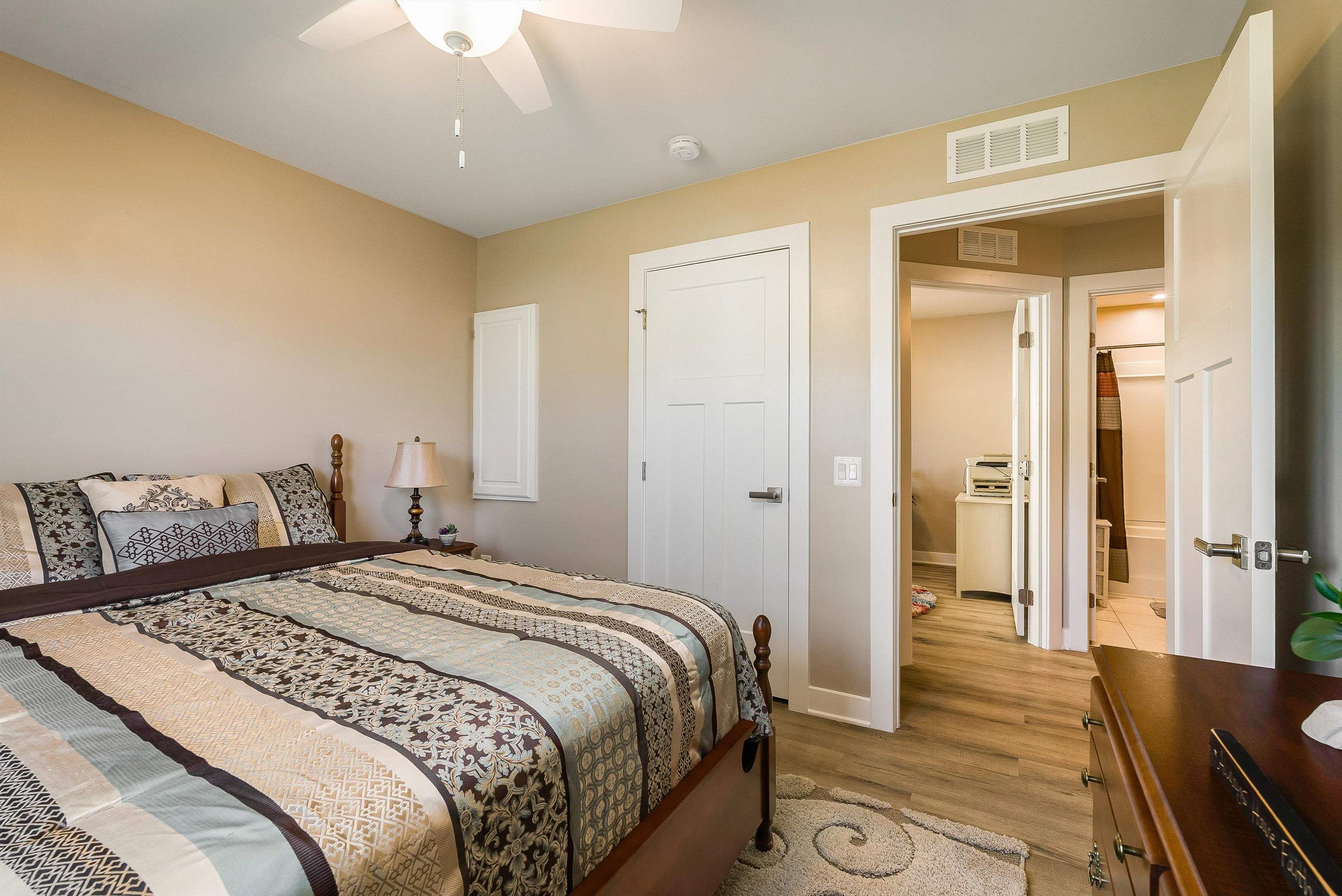 46 SOUTH PEAK DR, MCGAHEYSVILLE, Virginia 22840, 3 Bedrooms Bedrooms, ,2 BathroomsBathrooms,Residential,46 SOUTH PEAK DR,670492 MLS # 670492 46 SOUTH PEAK DR, MCGAHEYSVILLE, Virginia 22840, 3 Bedrooms Bedrooms, ,2 BathroomsBathrooms,Residential,46 SOUTH PEAK DR,670492 MLS # 670492