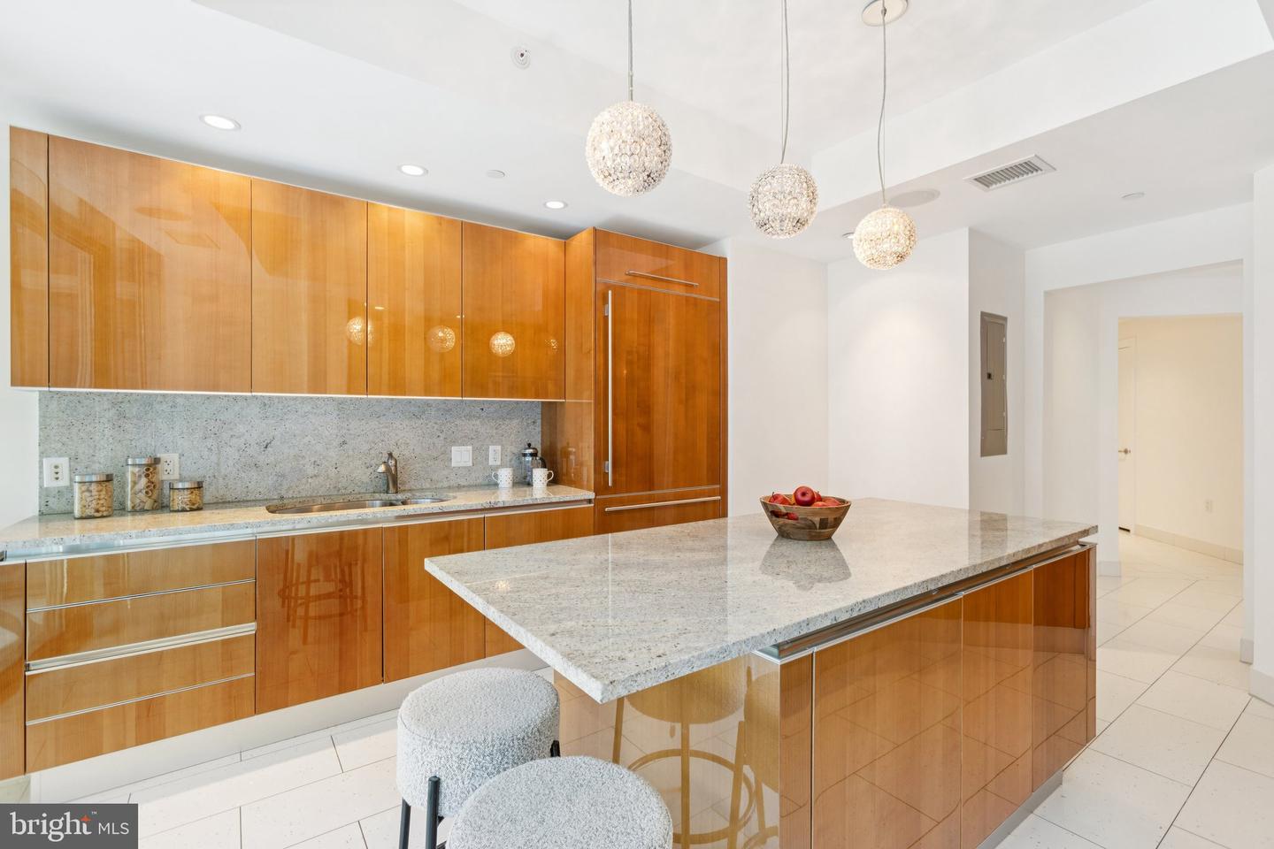 1881 N NASH ST #302, ARLINGTON, Virginia 22209, 2 Bedrooms Bedrooms, ,2 BathroomsBathrooms,Residential,For sale,1881 N NASH ST #302,VAAR2063760 MLS # VAAR2063760 1881 N NASH ST #302, ARLINGTON, Virginia 22209, 2 Bedrooms Bedrooms, ,2 BathroomsBathrooms,Residential,For sale,1881 N NASH ST #302,VAAR2063760 MLS # VAAR2063760