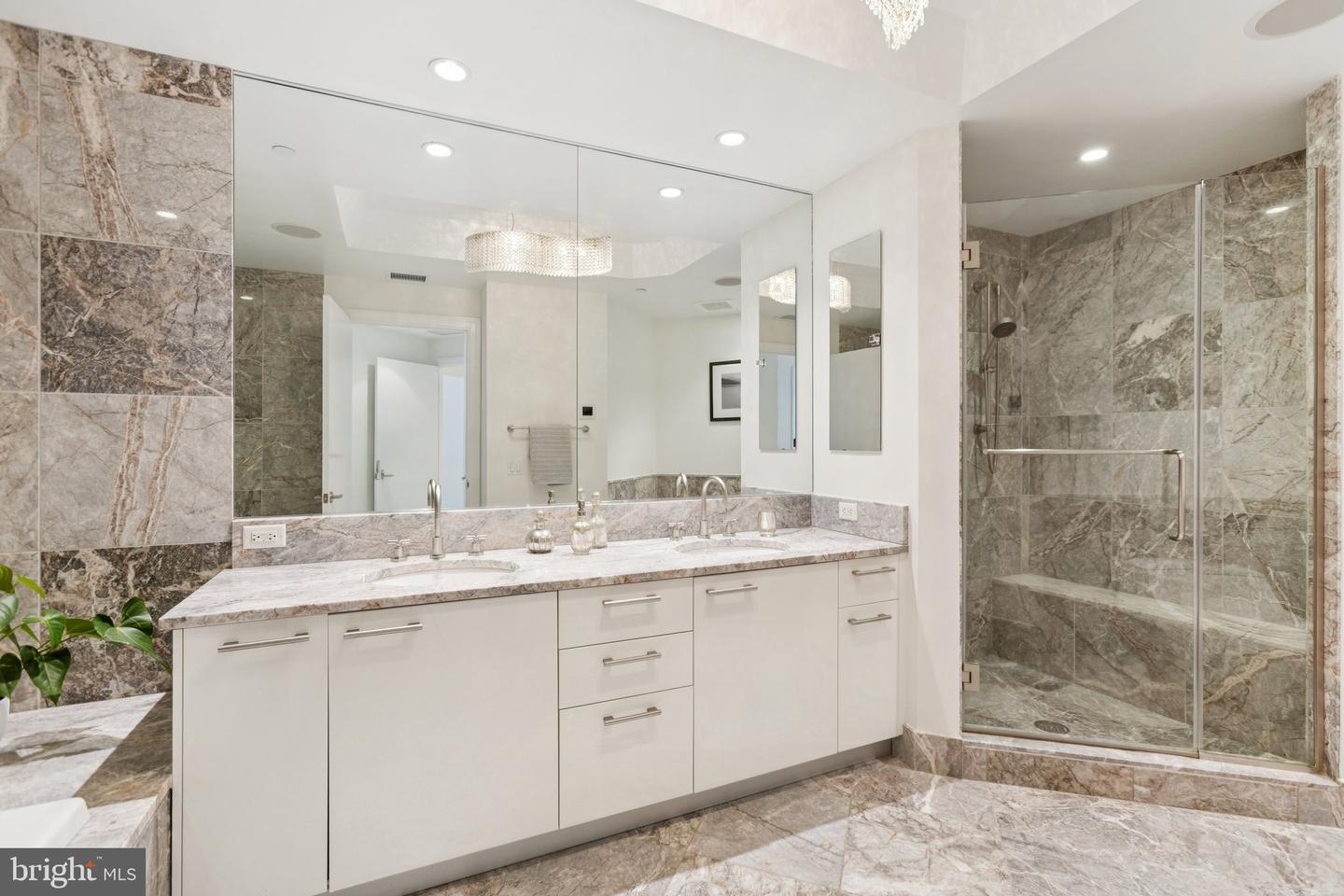 1881 N NASH ST #302, ARLINGTON, Virginia 22209, 2 Bedrooms Bedrooms, ,2 BathroomsBathrooms,Residential,For sale,1881 N NASH ST #302,VAAR2063760 MLS # VAAR2063760 1881 N NASH ST #302, ARLINGTON, Virginia 22209, 2 Bedrooms Bedrooms, ,2 BathroomsBathrooms,Residential,For sale,1881 N NASH ST #302,VAAR2063760 MLS # VAAR2063760