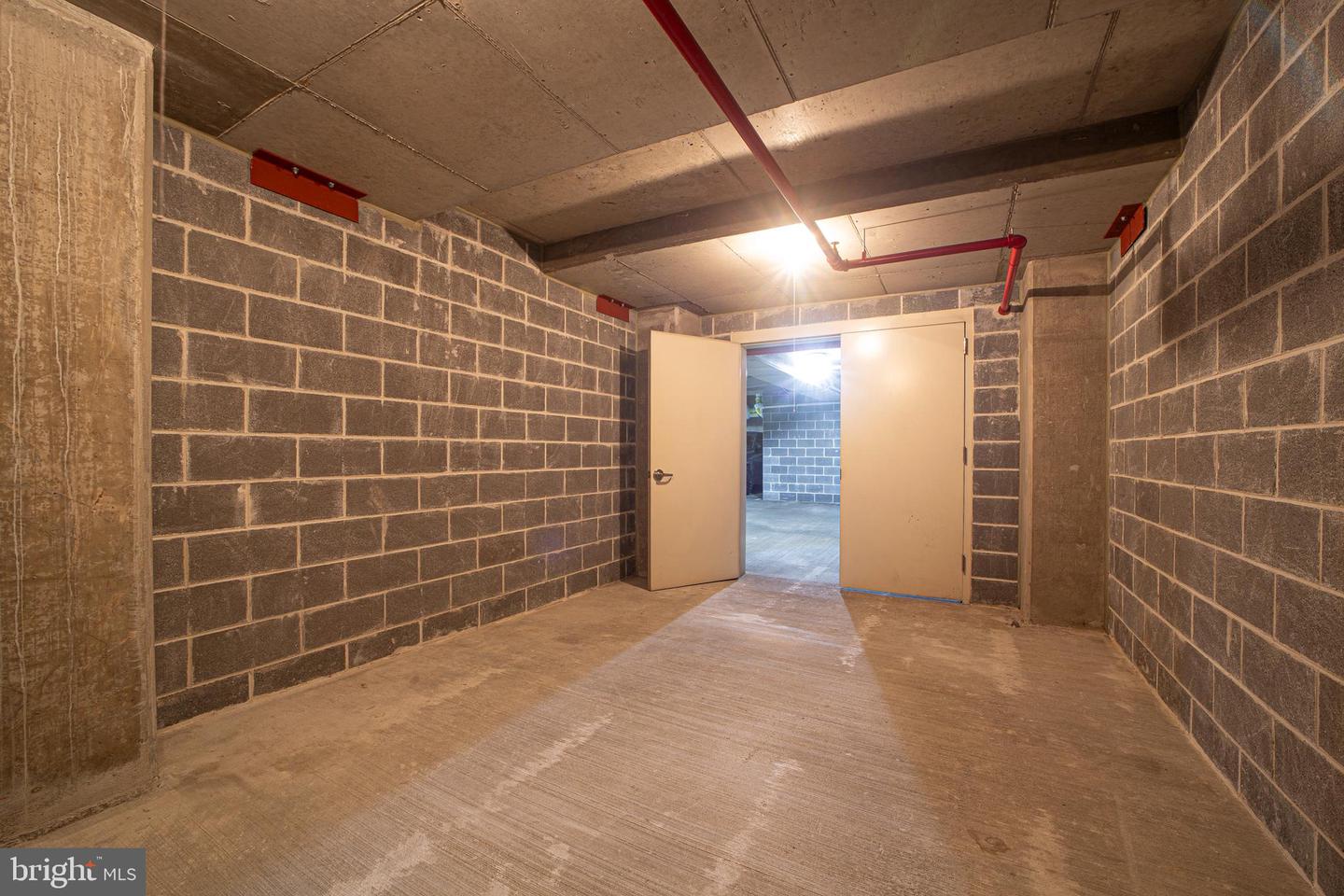 1881 N NASH ST #302, ARLINGTON, Virginia 22209, 2 Bedrooms Bedrooms, ,2 BathroomsBathrooms,Residential,For sale,1881 N NASH ST #302,VAAR2063760 MLS # VAAR2063760 1881 N NASH ST #302, ARLINGTON, Virginia 22209, 2 Bedrooms Bedrooms, ,2 BathroomsBathrooms,Residential,For sale,1881 N NASH ST #302,VAAR2063760 MLS # VAAR2063760