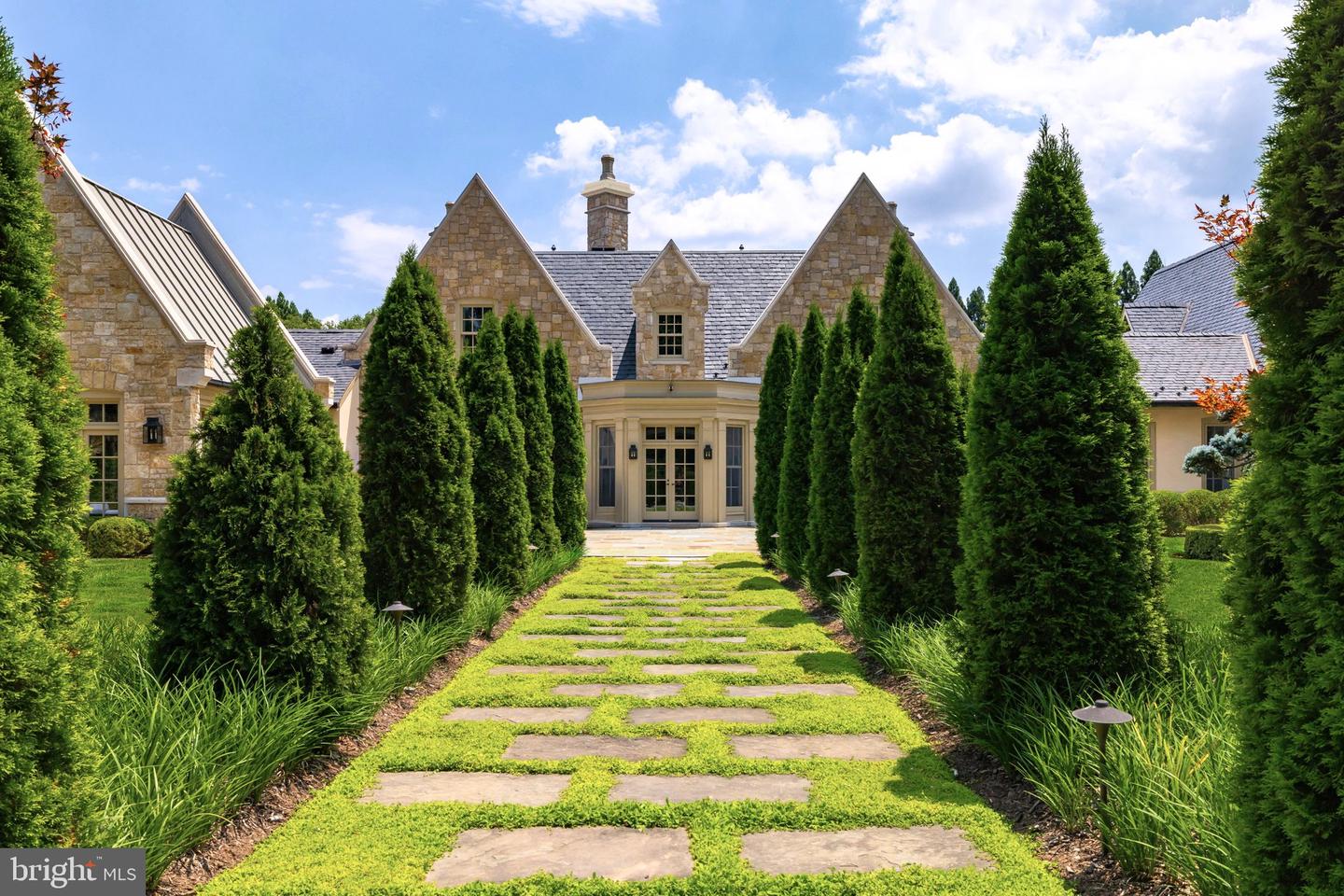 576 INNSBRUCK AVE, GREAT FALLS, Virginia 22066, 6 Bedrooms Bedrooms, ,7 BathroomsBathrooms,Residential,For sale,576 INNSBRUCK AVE,VAFX2273882 MLS # VAFX2273882 576 INNSBRUCK AVE, GREAT FALLS, Virginia 22066, 6 Bedrooms Bedrooms, ,7 BathroomsBathrooms,Residential,For sale,576 INNSBRUCK AVE,VAFX2273882 MLS # VAFX2273882