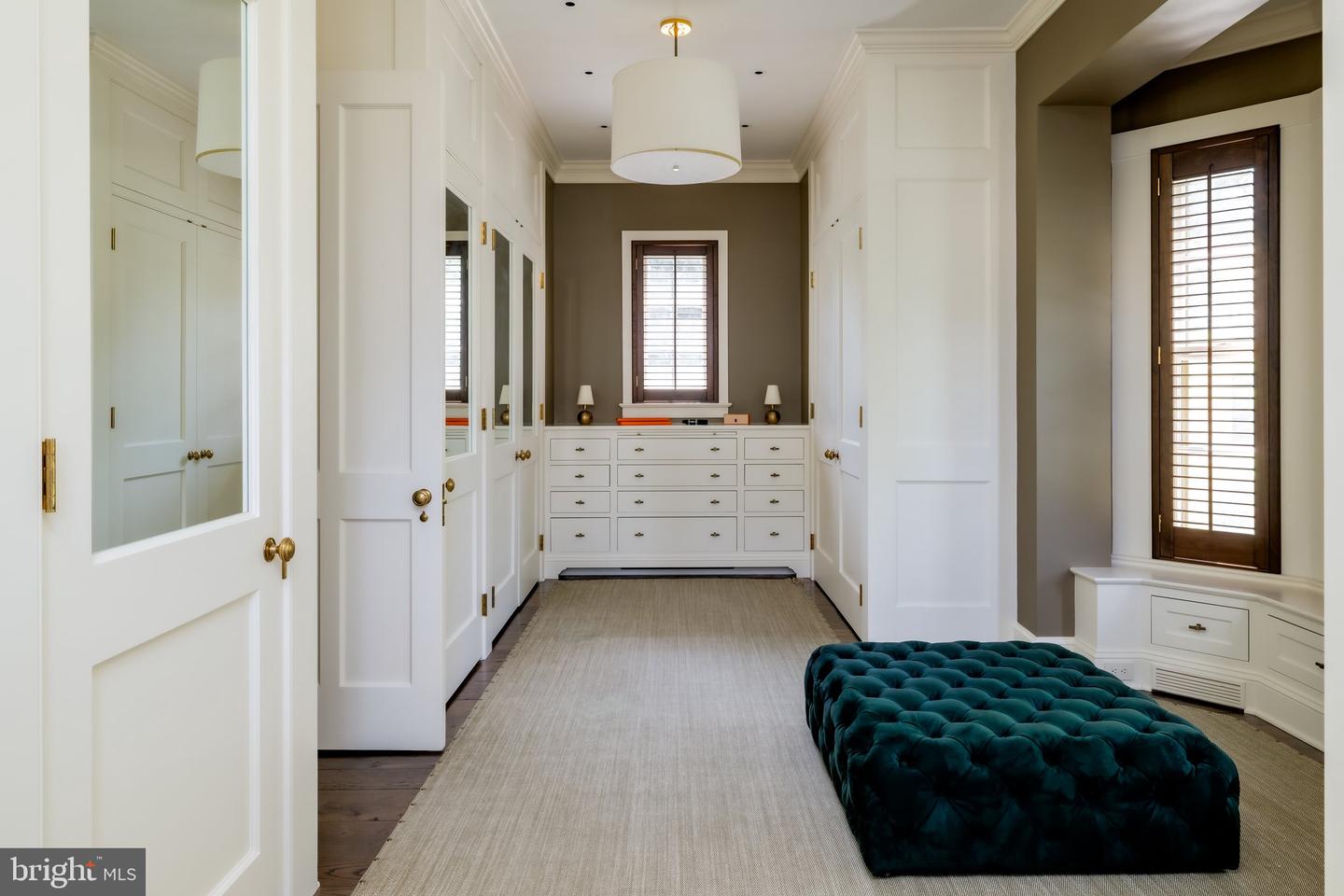 576 INNSBRUCK AVE, GREAT FALLS, Virginia 22066, 6 Bedrooms Bedrooms, ,7 BathroomsBathrooms,Residential,For sale,576 INNSBRUCK AVE,VAFX2273882 MLS # VAFX2273882 576 INNSBRUCK AVE, GREAT FALLS, Virginia 22066, 6 Bedrooms Bedrooms, ,7 BathroomsBathrooms,Residential,For sale,576 INNSBRUCK AVE,VAFX2273882 MLS # VAFX2273882