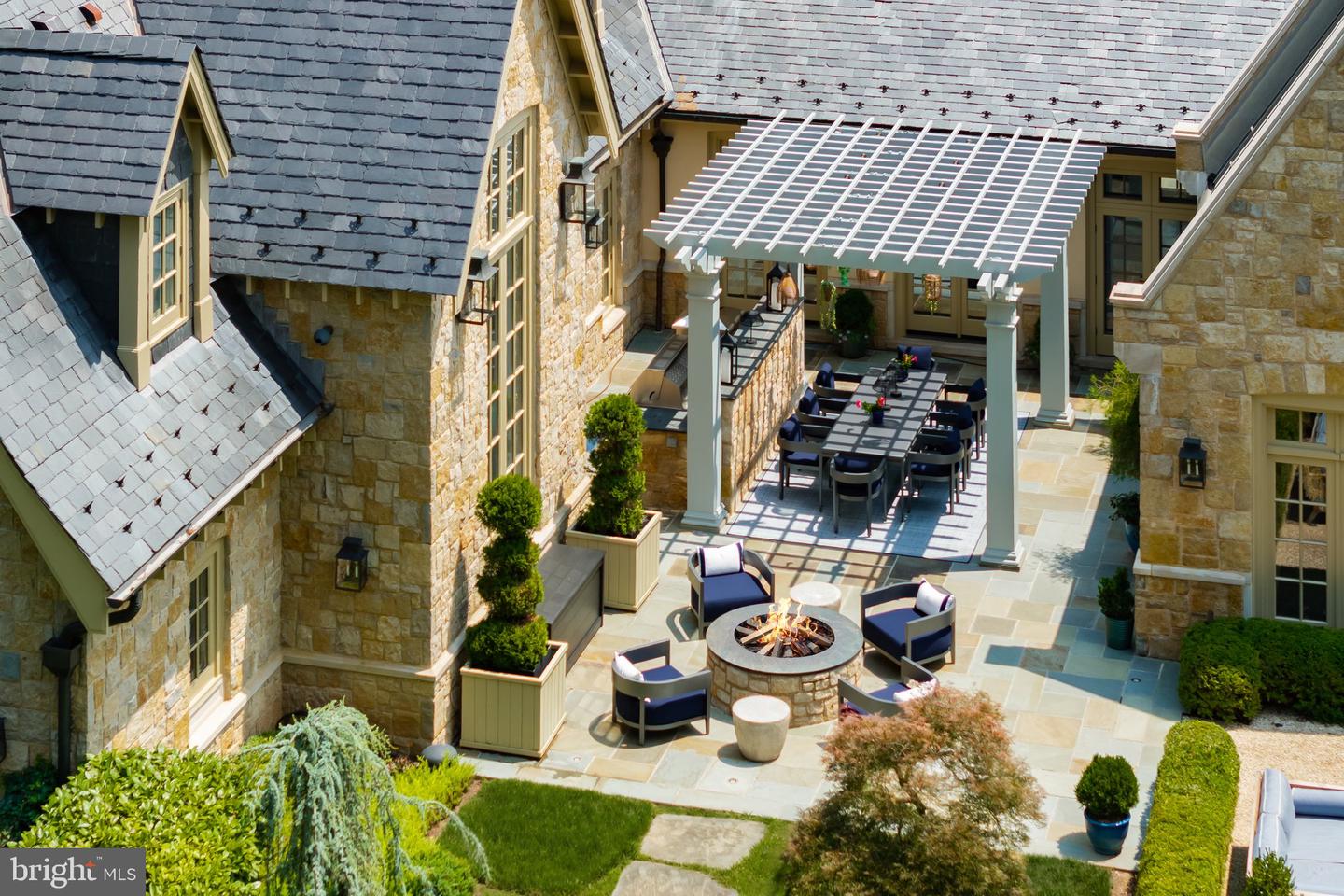 576 INNSBRUCK AVE, GREAT FALLS, Virginia 22066, 6 Bedrooms Bedrooms, ,7 BathroomsBathrooms,Residential,For sale,576 INNSBRUCK AVE,VAFX2273882 MLS # VAFX2273882 576 INNSBRUCK AVE, GREAT FALLS, Virginia 22066, 6 Bedrooms Bedrooms, ,7 BathroomsBathrooms,Residential,For sale,576 INNSBRUCK AVE,VAFX2273882 MLS # VAFX2273882