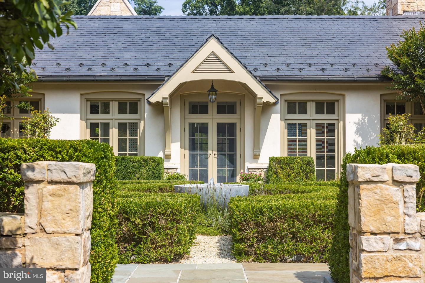 576 INNSBRUCK AVE, GREAT FALLS, Virginia 22066, 6 Bedrooms Bedrooms, ,7 BathroomsBathrooms,Residential,For sale,576 INNSBRUCK AVE,VAFX2273882 MLS # VAFX2273882 576 INNSBRUCK AVE, GREAT FALLS, Virginia 22066, 6 Bedrooms Bedrooms, ,7 BathroomsBathrooms,Residential,For sale,576 INNSBRUCK AVE,VAFX2273882 MLS # VAFX2273882