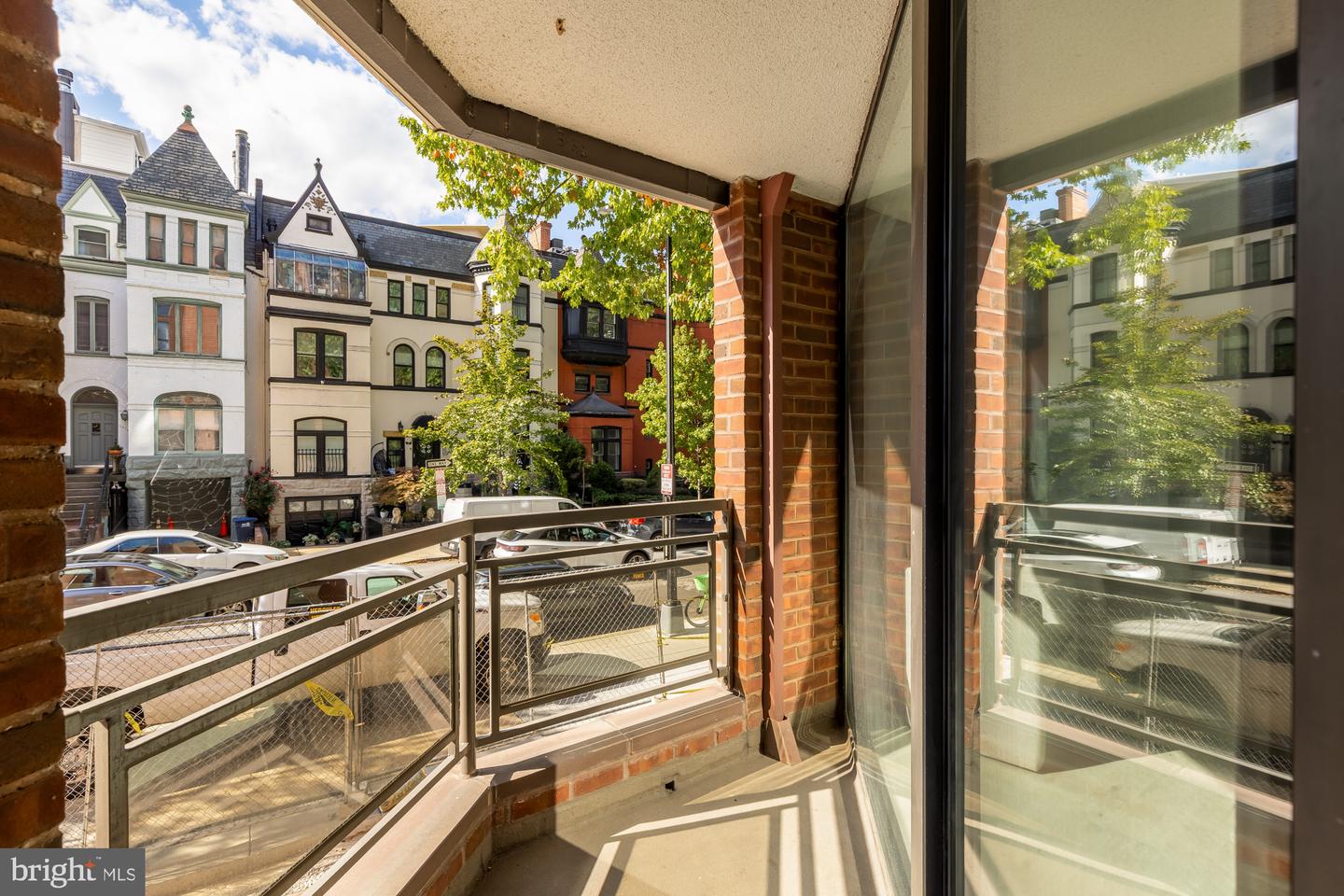 1099 22ND ST NW #206, WASHINGTON, District Of Columbia 20037, 1 Bedroom Bedrooms, ,1 BathroomBathrooms,Residential,For sale,1099 22ND ST NW #206,DCDC2226828 MLS # DCDC2226828 1099 22ND ST NW #206, WASHINGTON, District Of Columbia 20037, 1 Bedroom Bedrooms, ,1 BathroomBathrooms,Residential,For sale,1099 22ND ST NW #206,DCDC2226828 MLS # DCDC2226828