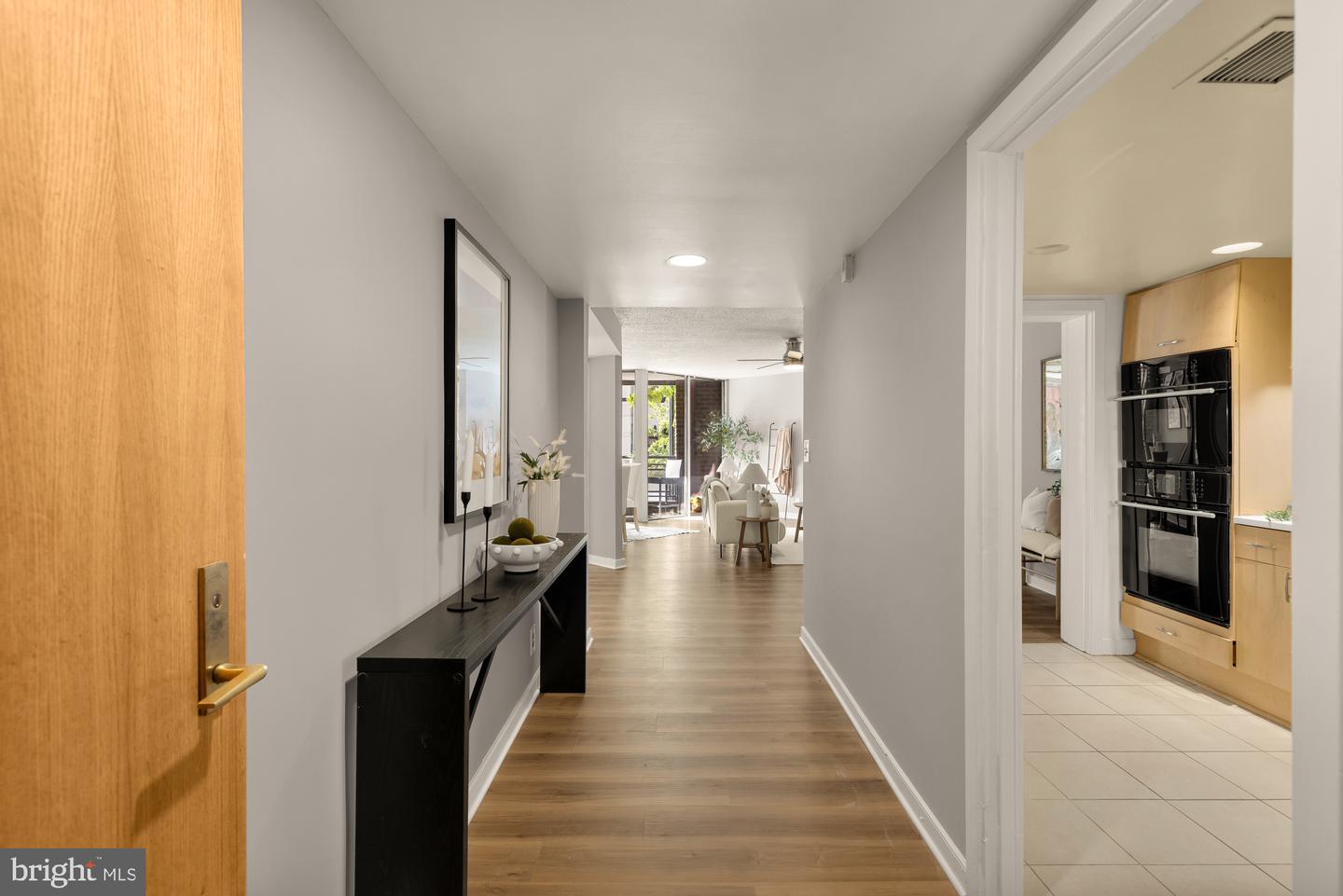 1099 22ND ST NW #206, WASHINGTON, District Of Columbia 20037, 1 Bedroom Bedrooms, ,1 BathroomBathrooms,Residential,For sale,1099 22ND ST NW #206,DCDC2226828 MLS # DCDC2226828 1099 22ND ST NW #206, WASHINGTON, District Of Columbia 20037, 1 Bedroom Bedrooms, ,1 BathroomBathrooms,Residential,For sale,1099 22ND ST NW #206,DCDC2226828 MLS # DCDC2226828