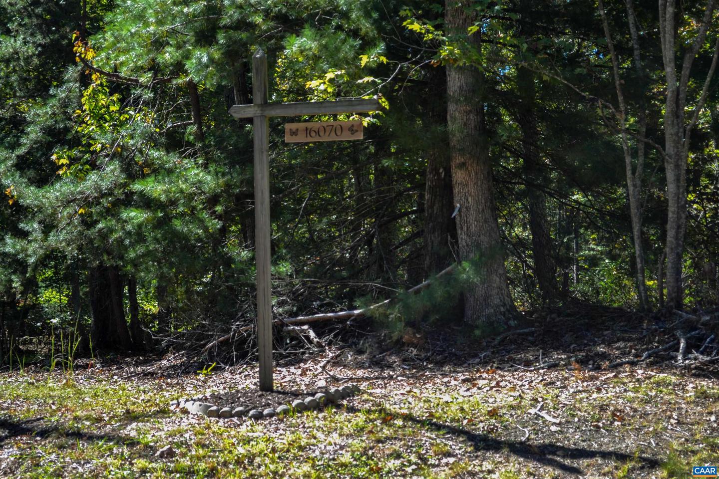 16070 BURNLEY RD, BARBOURSVILLE, Virginia 22923, 3 Bedrooms Bedrooms, ,2 BathroomsBathrooms,Residential,For sale,16070 BURNLEY RD,669960 MLS # 669960 16070 BURNLEY RD, BARBOURSVILLE, Virginia 22923, 3 Bedrooms Bedrooms, ,2 BathroomsBathrooms,Residential,For sale,16070 BURNLEY RD,669960 MLS # 669960