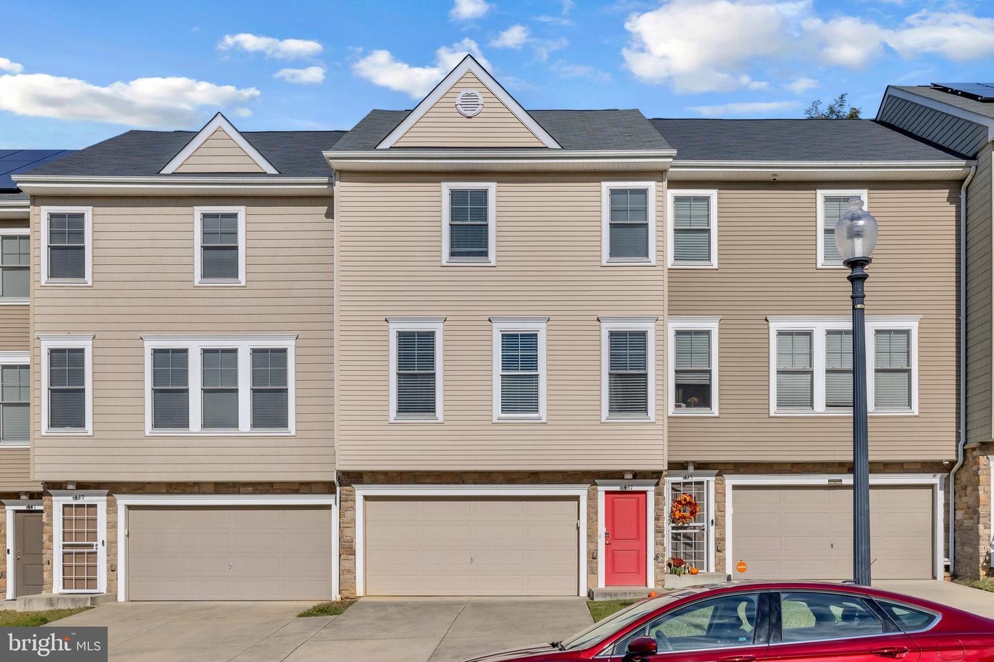 437 WOODCREST DR SE, WASHINGTON, District Of Columbia 20032, 3 Bedrooms Bedrooms, ,3 BathroomsBathrooms,Residential,For sale,437 WOODCREST DR SE,DCDC2227402 MLS # DCDC2227402 437 WOODCREST DR SE, WASHINGTON, District Of Columbia 20032, 3 Bedrooms Bedrooms, ,3 BathroomsBathrooms,Residential,For sale,437 WOODCREST DR SE,DCDC2227402 MLS # DCDC2227402