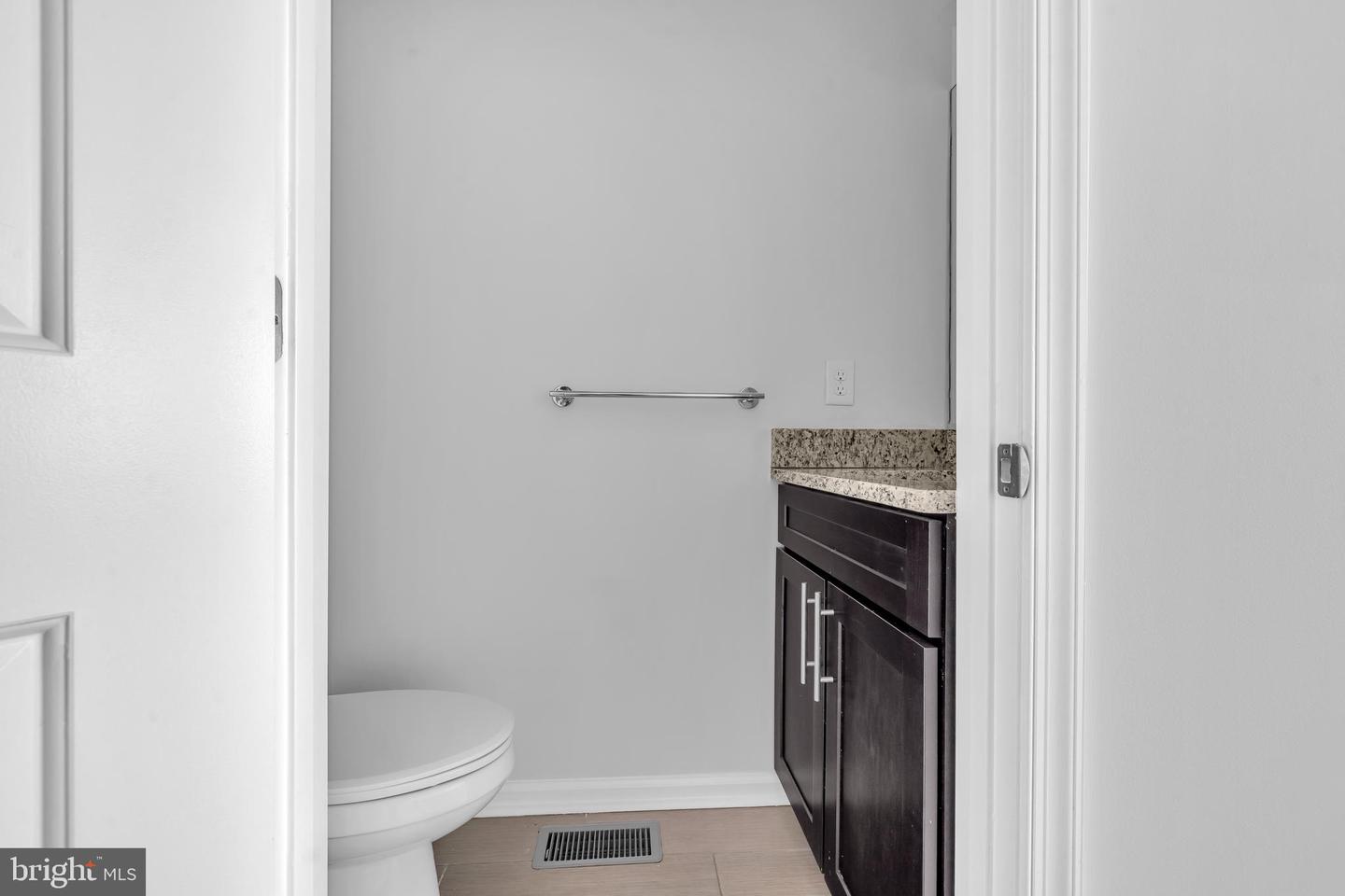 437 WOODCREST DR SE, WASHINGTON, District Of Columbia 20032, 3 Bedrooms Bedrooms, ,3 BathroomsBathrooms,Residential,For sale,437 WOODCREST DR SE,DCDC2227402 MLS # DCDC2227402 437 WOODCREST DR SE, WASHINGTON, District Of Columbia 20032, 3 Bedrooms Bedrooms, ,3 BathroomsBathrooms,Residential,For sale,437 WOODCREST DR SE,DCDC2227402 MLS # DCDC2227402