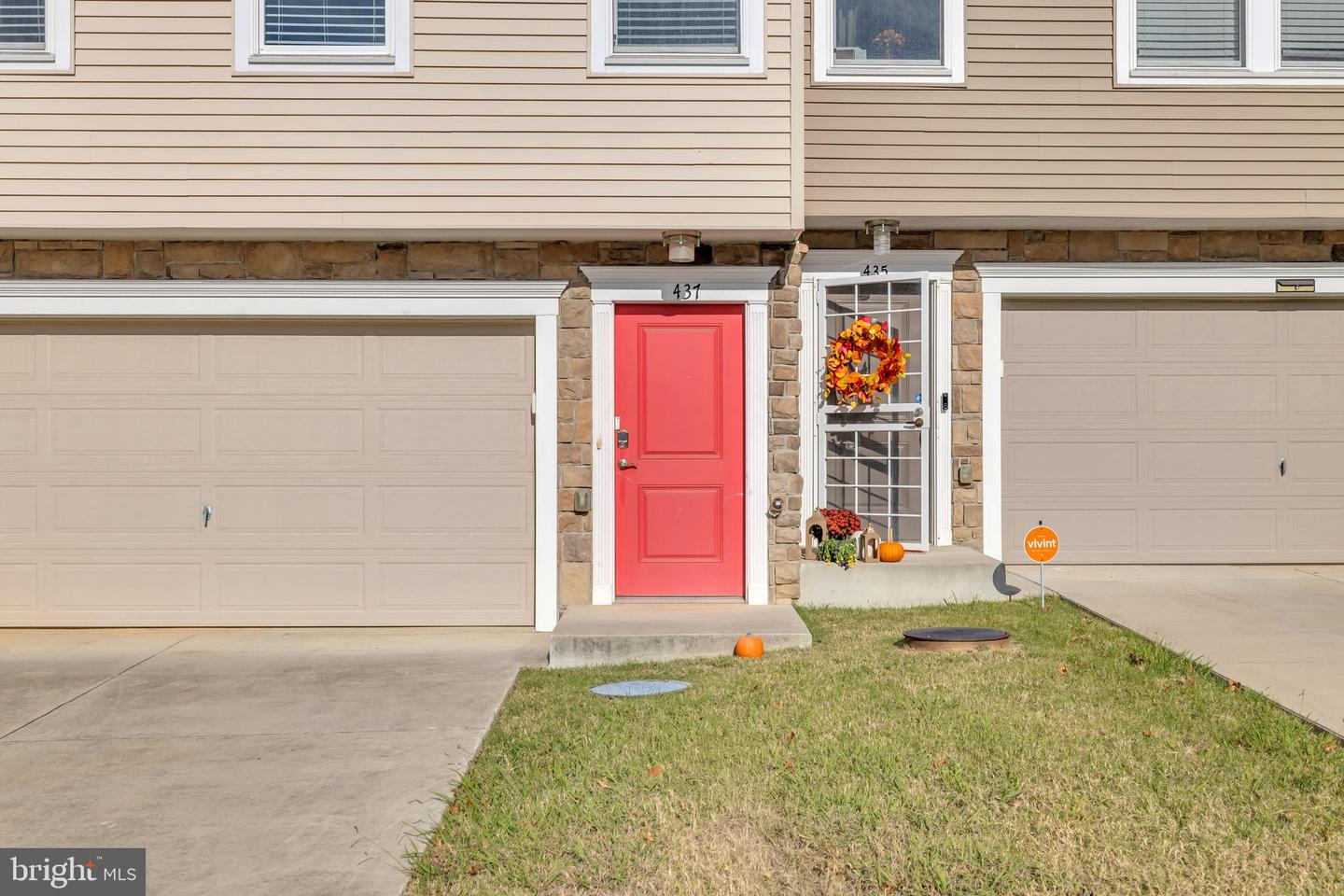 437 WOODCREST DR SE, WASHINGTON, District Of Columbia 20032, 3 Bedrooms Bedrooms, ,3 BathroomsBathrooms,Residential,For sale,437 WOODCREST DR SE,DCDC2227402 MLS # DCDC2227402 437 WOODCREST DR SE, WASHINGTON, District Of Columbia 20032, 3 Bedrooms Bedrooms, ,3 BathroomsBathrooms,Residential,For sale,437 WOODCREST DR SE,DCDC2227402 MLS # DCDC2227402