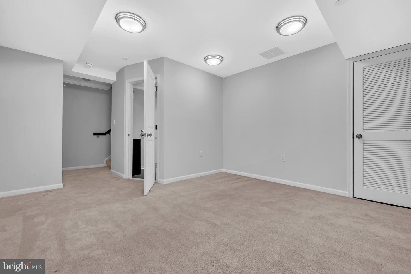 437 WOODCREST DR SE, WASHINGTON, District Of Columbia 20032, 3 Bedrooms Bedrooms, ,3 BathroomsBathrooms,Residential,For sale,437 WOODCREST DR SE,DCDC2227402 MLS # DCDC2227402 437 WOODCREST DR SE, WASHINGTON, District Of Columbia 20032, 3 Bedrooms Bedrooms, ,3 BathroomsBathrooms,Residential,For sale,437 WOODCREST DR SE,DCDC2227402 MLS # DCDC2227402