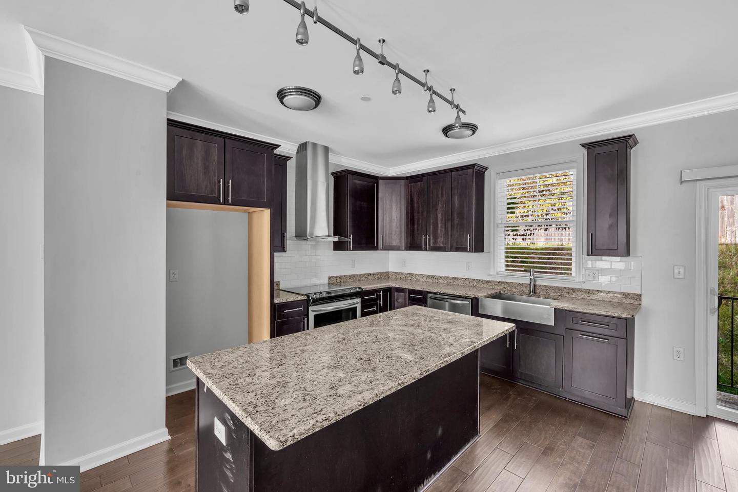 437 WOODCREST DR SE, WASHINGTON, District Of Columbia 20032, 3 Bedrooms Bedrooms, ,3 BathroomsBathrooms,Residential,For sale,437 WOODCREST DR SE,DCDC2227402 MLS # DCDC2227402 437 WOODCREST DR SE, WASHINGTON, District Of Columbia 20032, 3 Bedrooms Bedrooms, ,3 BathroomsBathrooms,Residential,For sale,437 WOODCREST DR SE,DCDC2227402 MLS # DCDC2227402