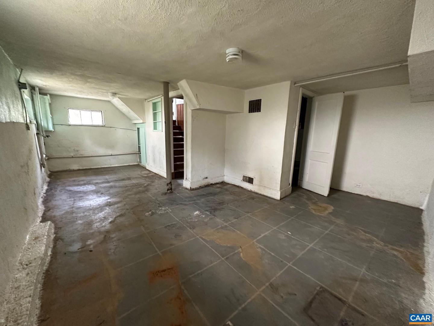 715 ELLIOTT AVE, CHARLOTTESVILLE, Virginia 22902, 3 Bedrooms Bedrooms, ,1 BathroomBathrooms,Residential,For sale,715 ELLIOTT AVE,670182 MLS # 670182 715 ELLIOTT AVE, CHARLOTTESVILLE, Virginia 22902, 3 Bedrooms Bedrooms, ,1 BathroomBathrooms,Residential,For sale,715 ELLIOTT AVE,670182 MLS # 670182