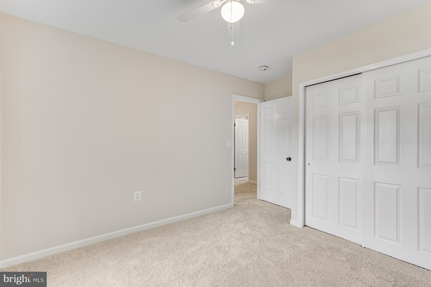 9515 DEBRA SPRADLIN CT, BURKE, Virginia 22015, 4 Bedrooms Bedrooms, ,2 BathroomsBathrooms,Residential,For sale,9515 DEBRA SPRADLIN CT,VAFX2276280 MLS # VAFX2276280 9515 DEBRA SPRADLIN CT, BURKE, Virginia 22015, 4 Bedrooms Bedrooms, ,2 BathroomsBathrooms,Residential,For sale,9515 DEBRA SPRADLIN CT,VAFX2276280 MLS # VAFX2276280